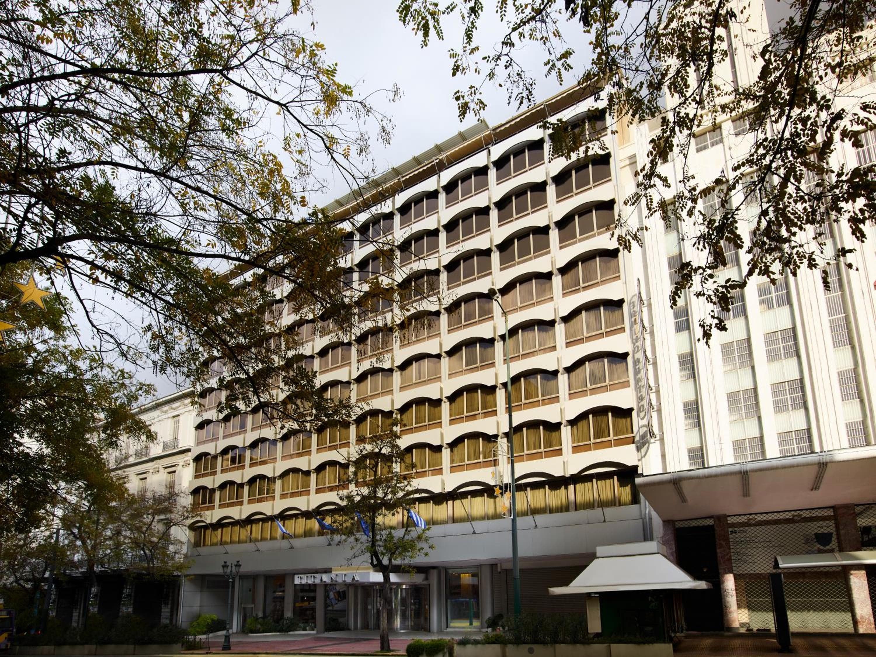 Titania Hotel: building