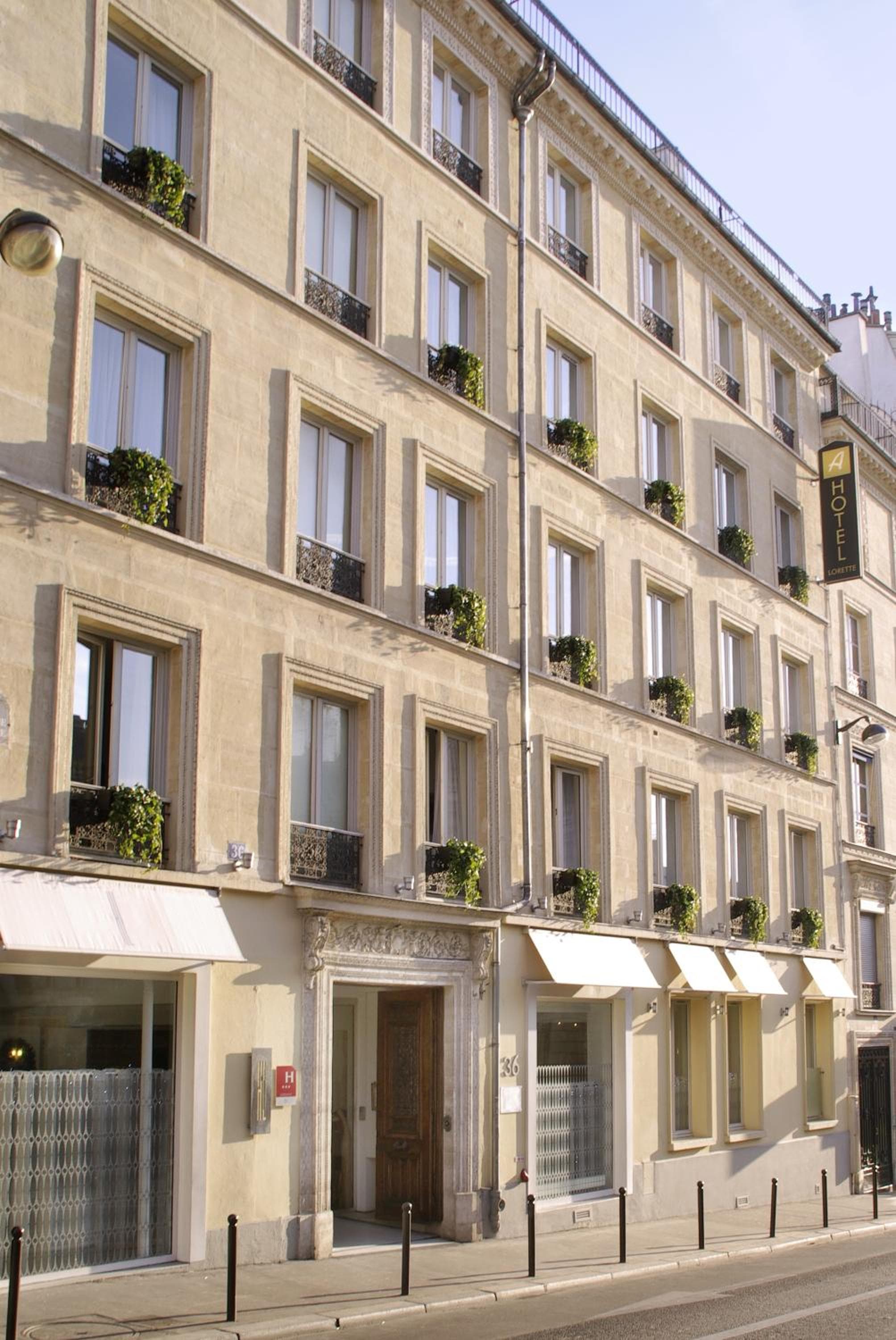 Hotel Lorette - Astotel: building