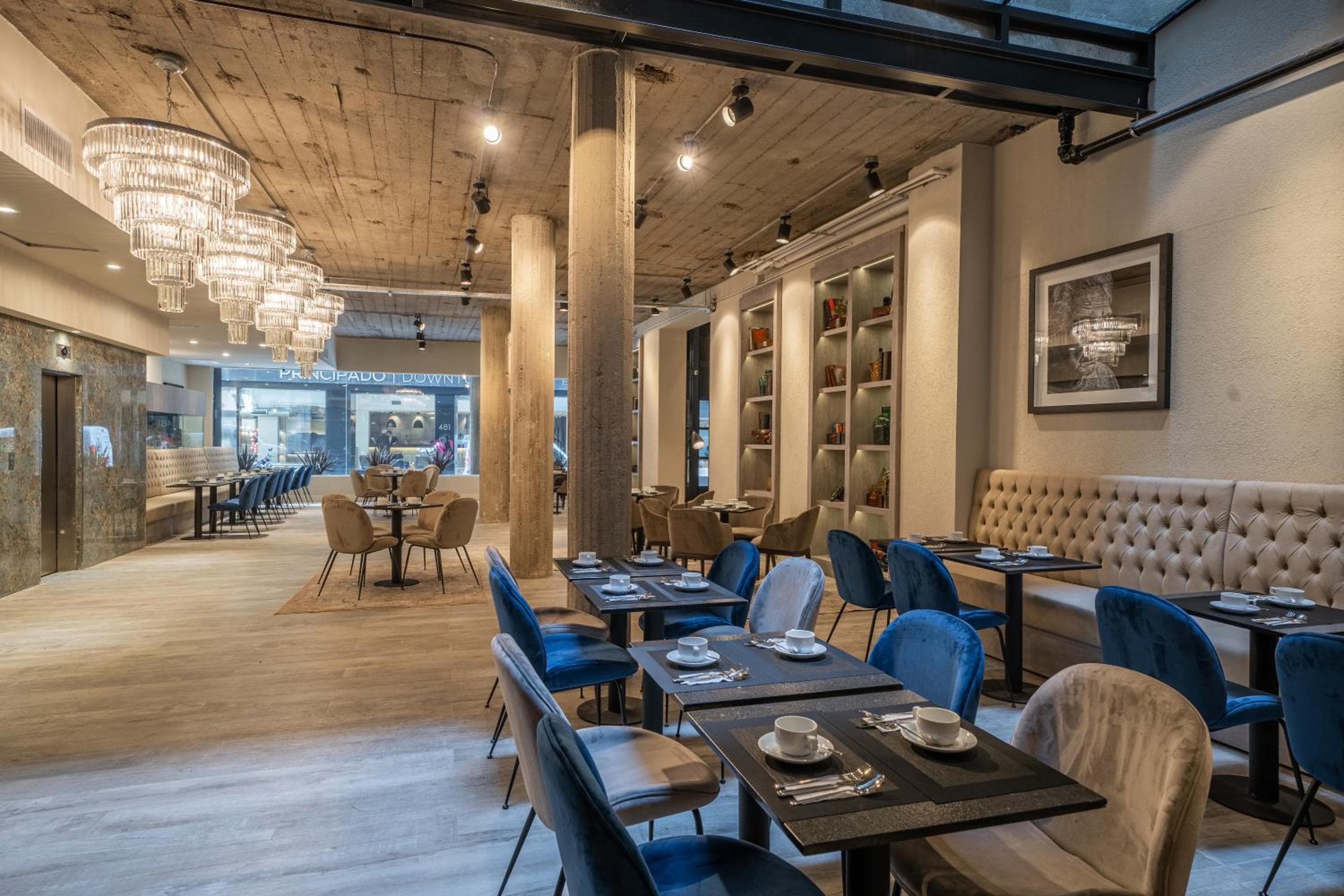 Efe Hotel & Cowork: dining