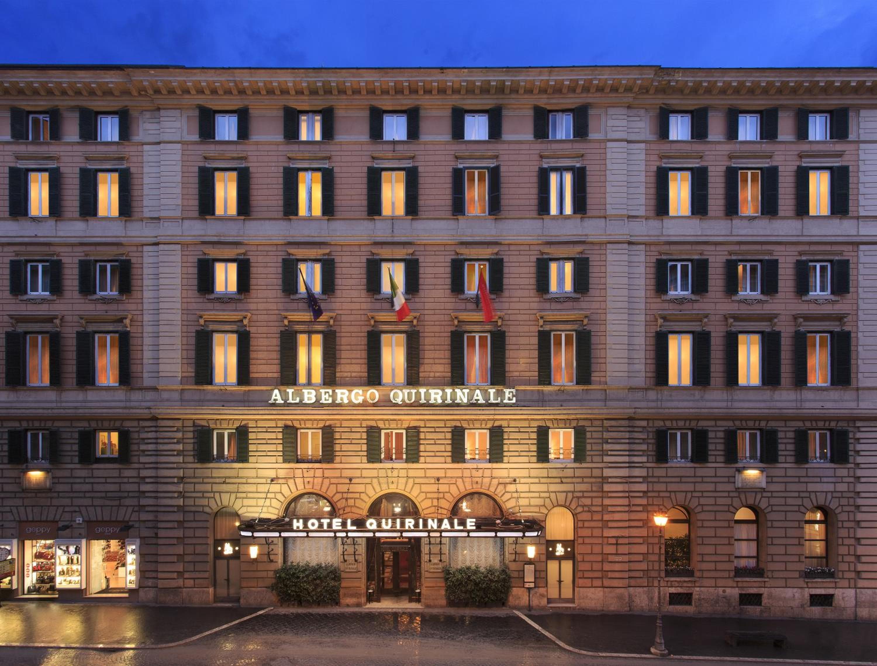 Hotel Quirinale: building