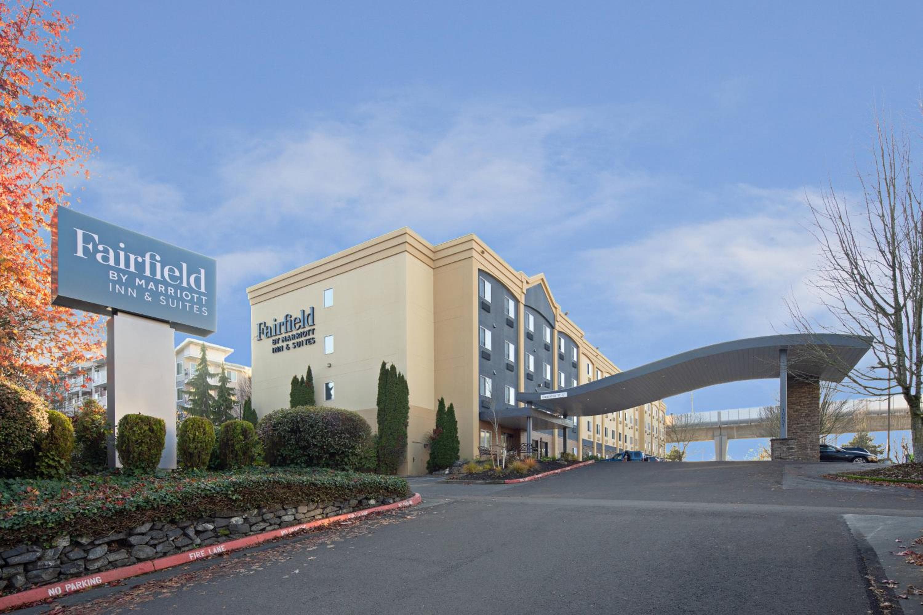 Fairfield by Marriott Inn & Suites Seattle Sea-Tac Airport: building