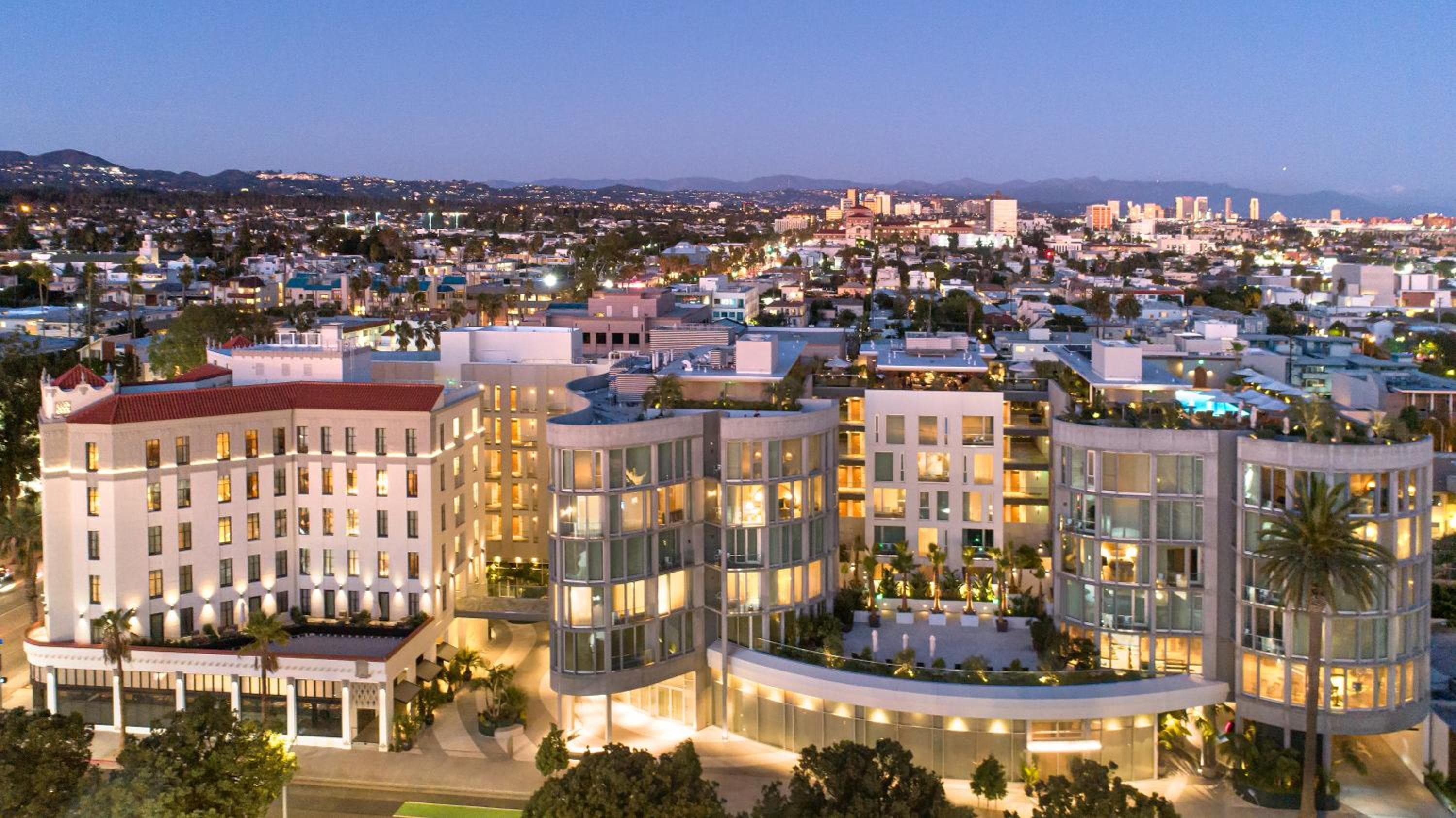 Santa Monica Proper Hotel, a Member of Design Hotels: building
