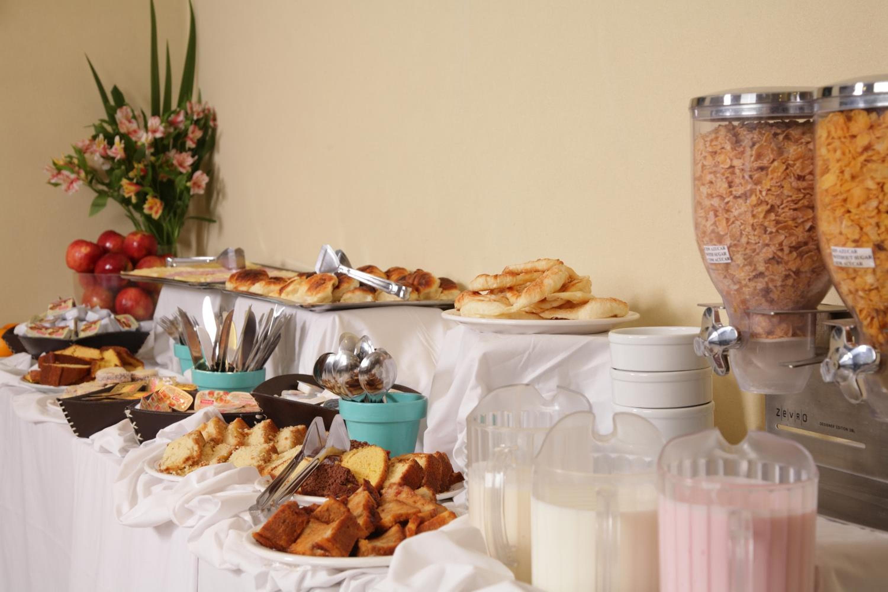 Viasui Hotel: dining