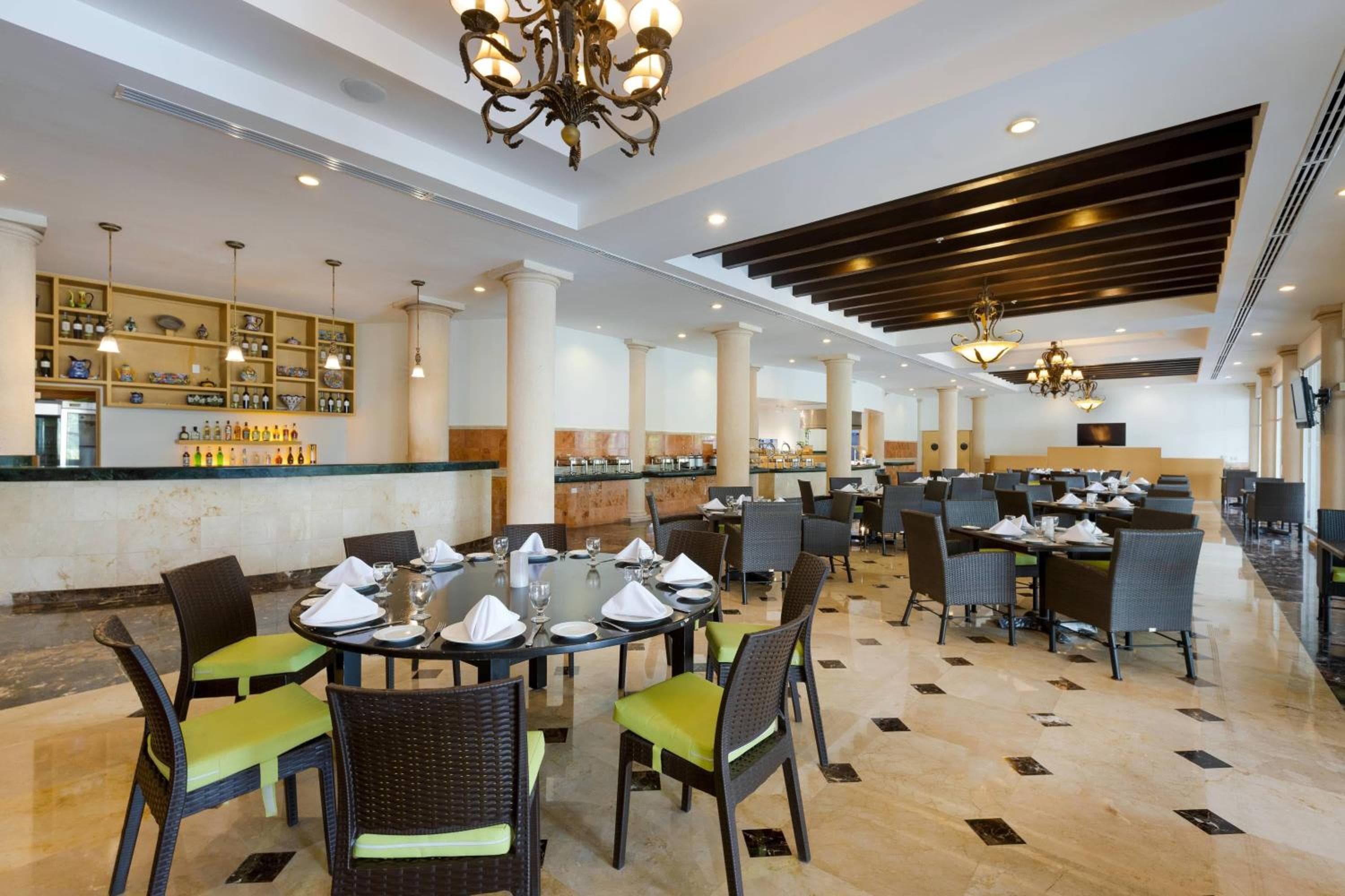 Courtyard by Marriott Cancun Airport