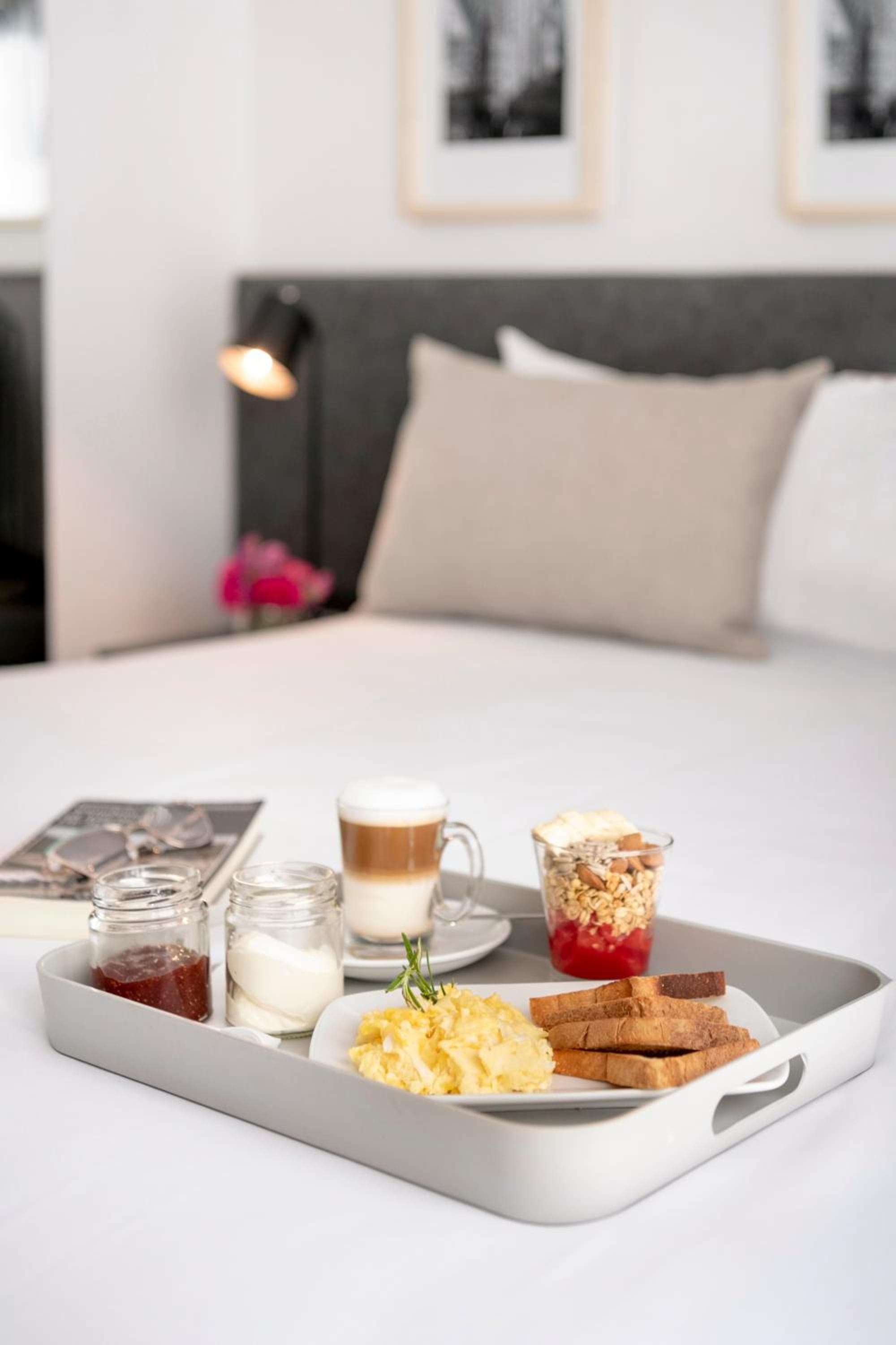 Efe Hotel & Cowork
