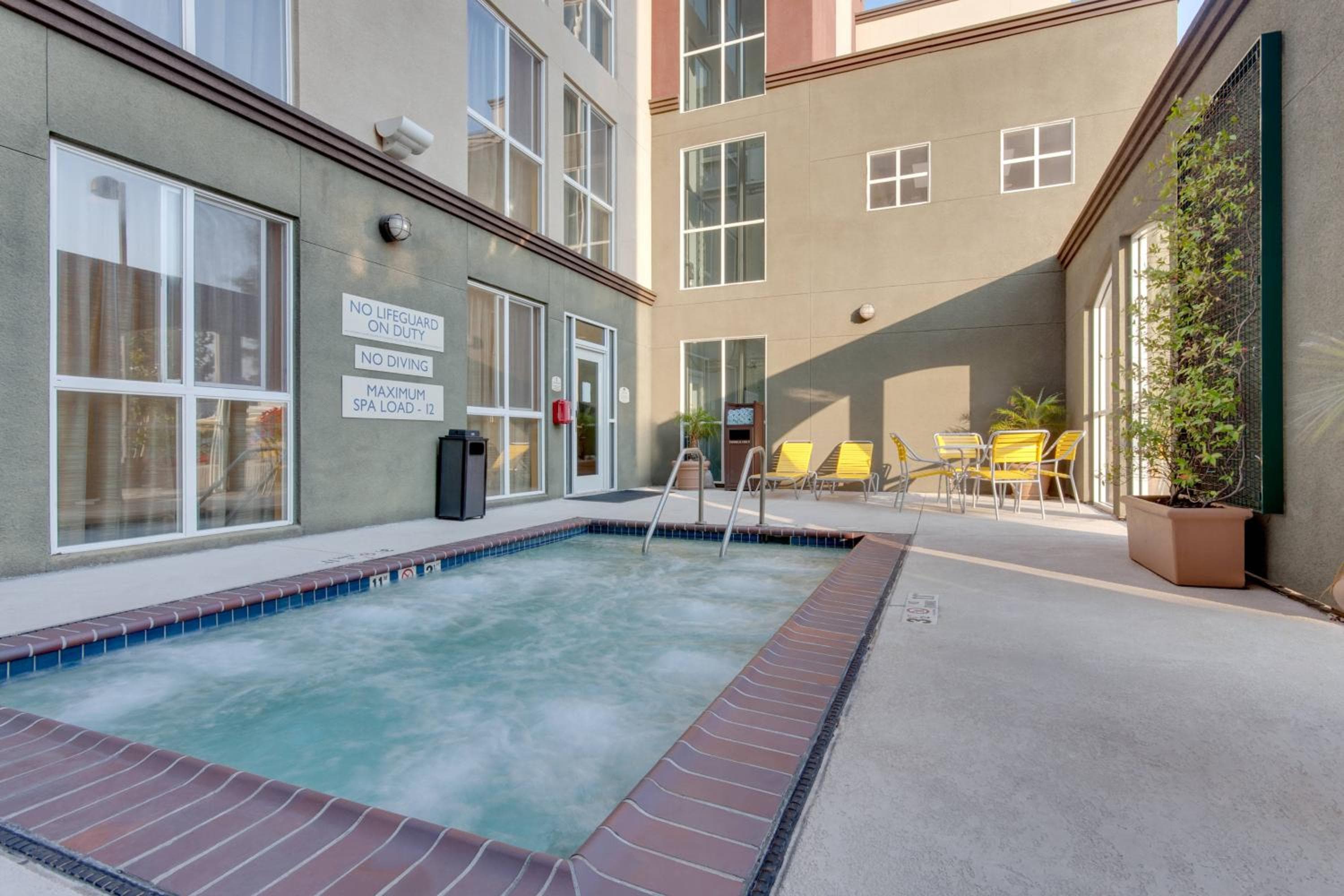 Fairfield Inn & Suites by Marriott San Francisco Airport: recepcion & lobby