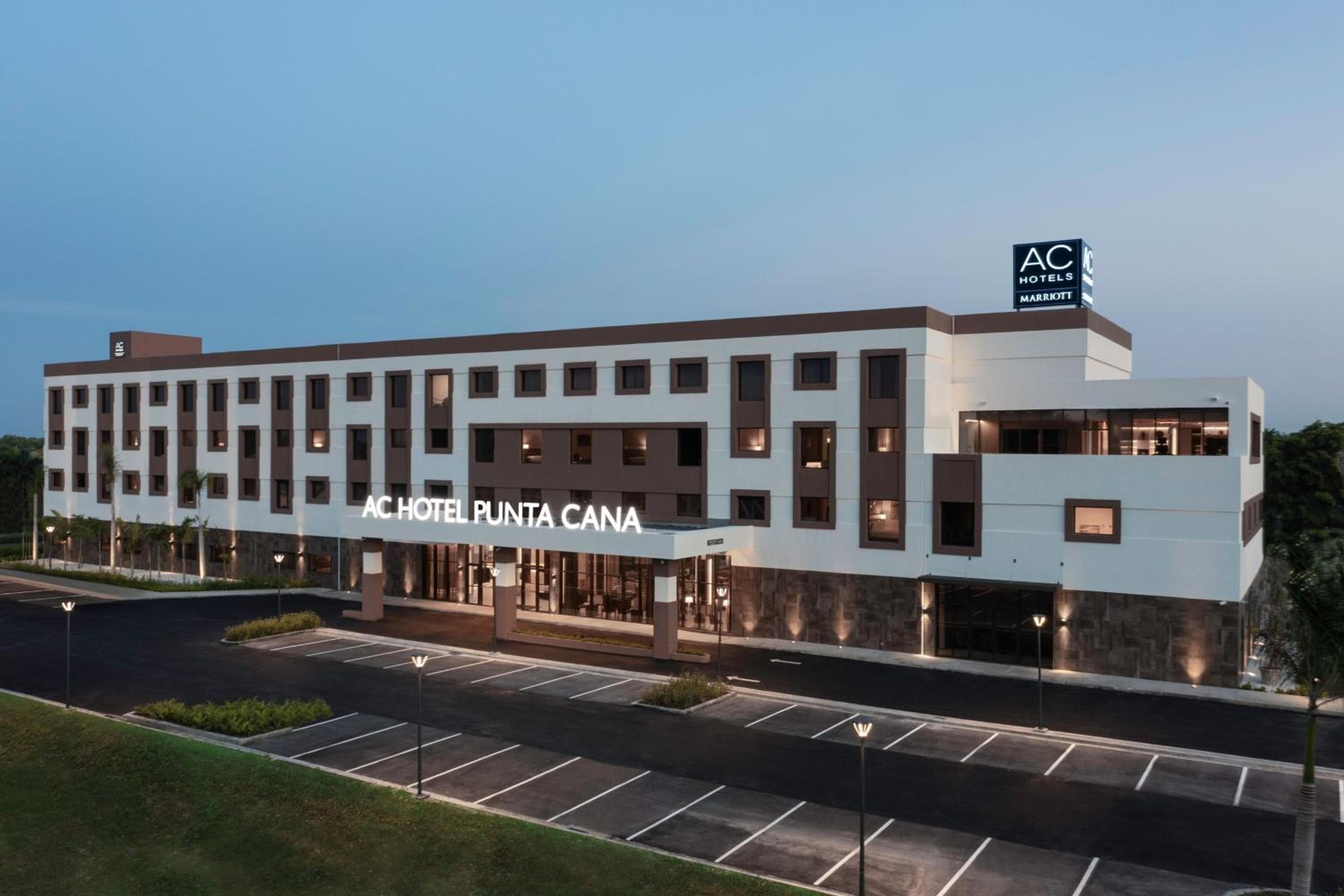 AC Hotel by Marriott Punta Cana: building