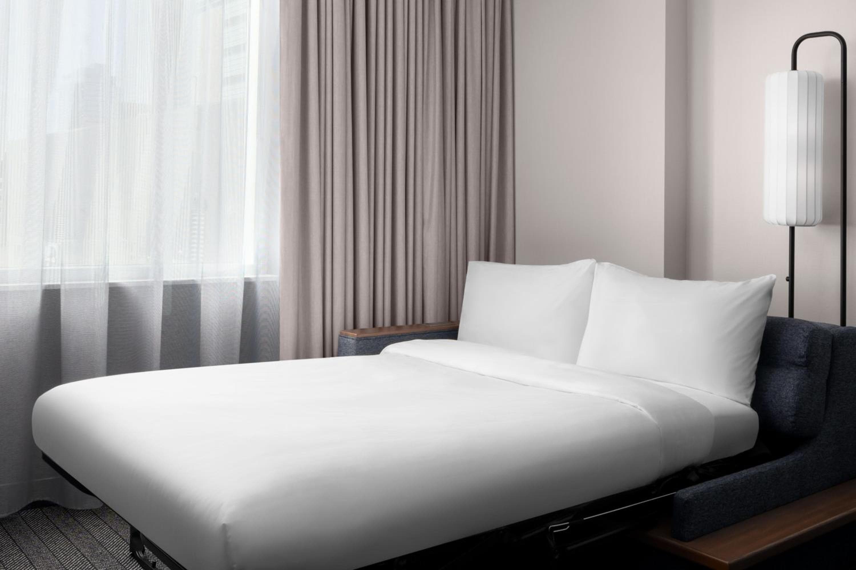 Courtyard by Marriott Calgary Downtown