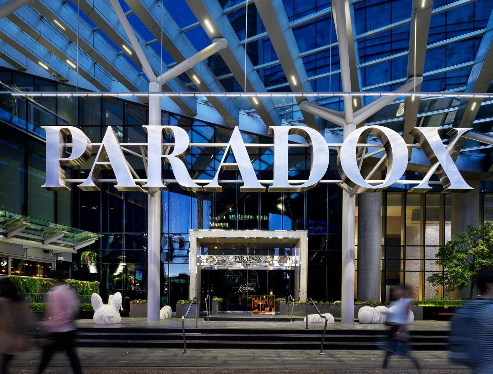 Paradox Vancouver: building