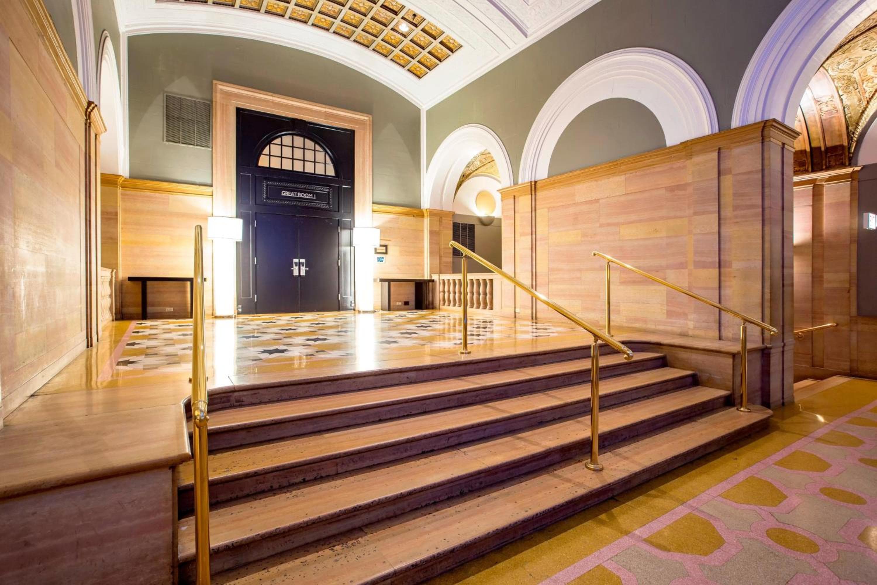 THE MIDLAND HOTEL, Chicago, a Tribute Portfolio Hotel: recepcion & lobby