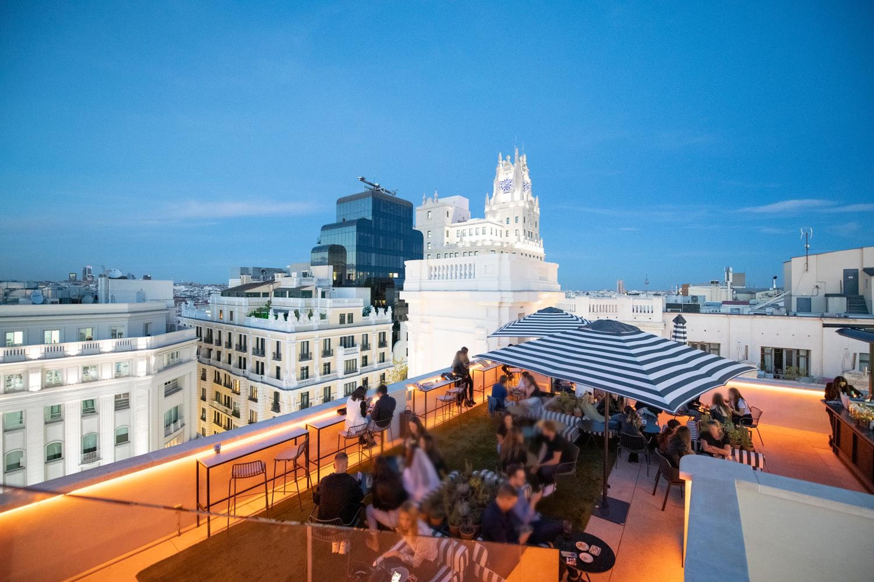 Pestana CR7 Gran Vía Madrid: roof
