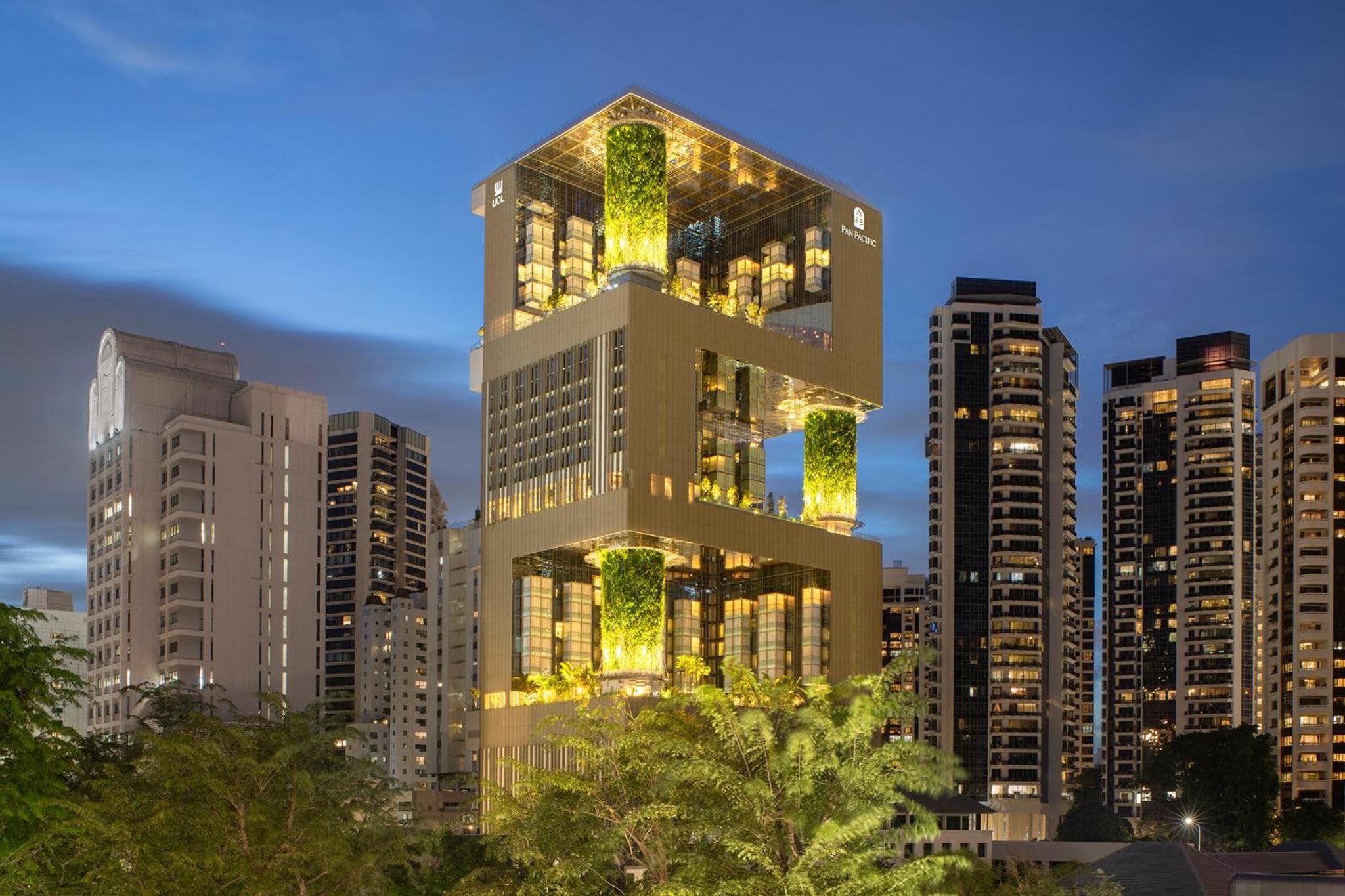 Pan Pacific Orchard: building
