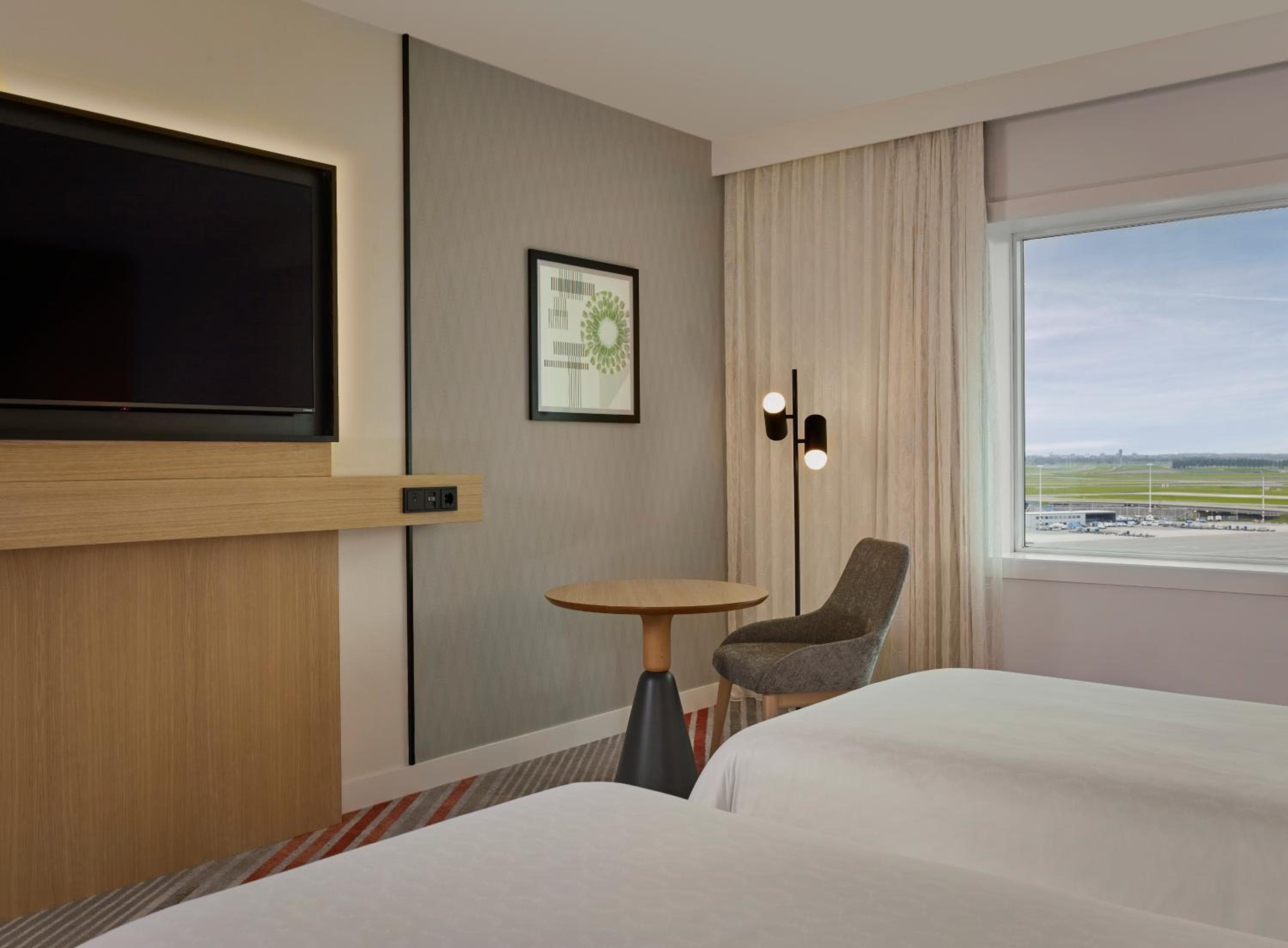 Sheraton Amsterdam Airport Hotel and Conference Center: hotel room