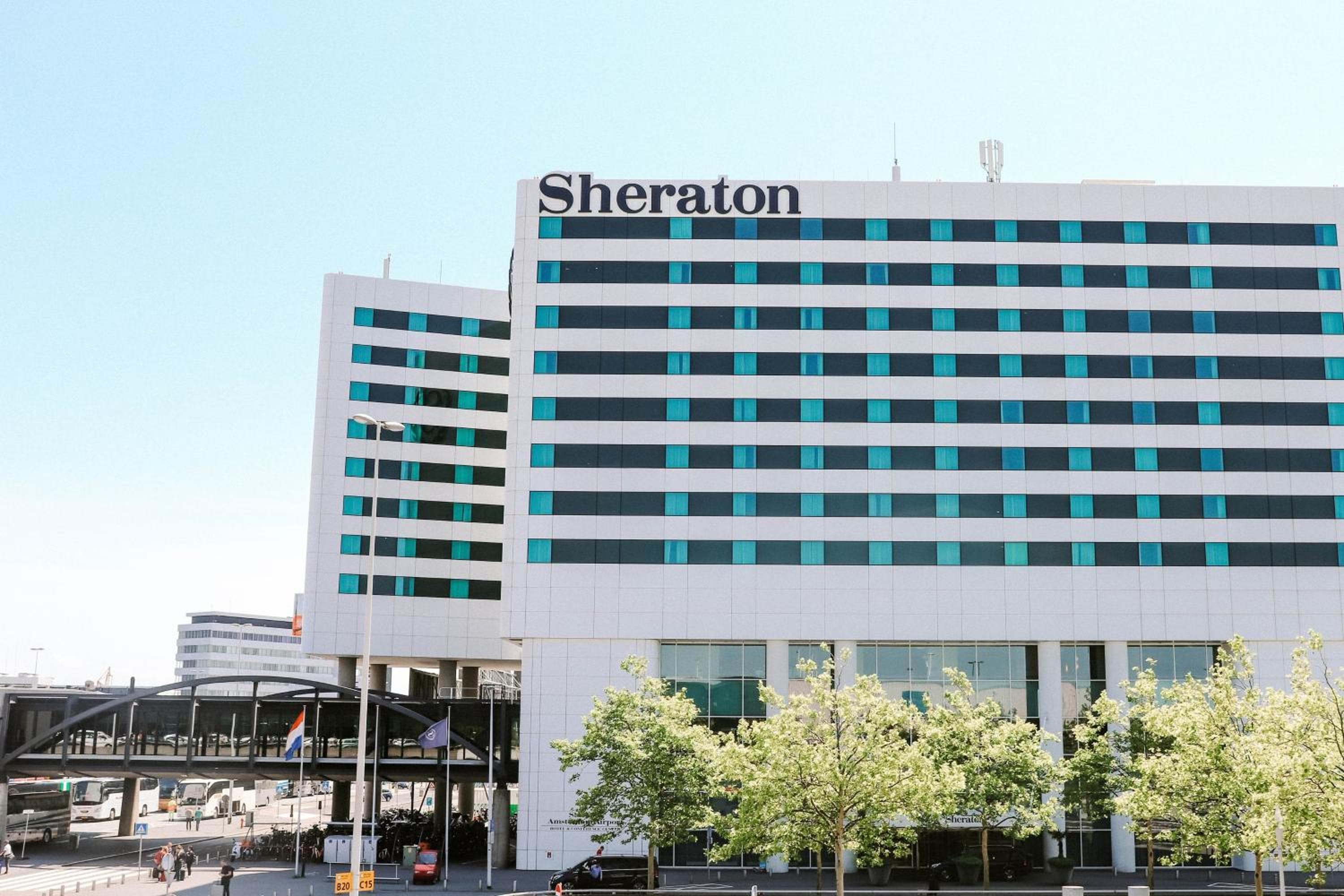 Sheraton Amsterdam Airport Hotel and Conference Center: building
