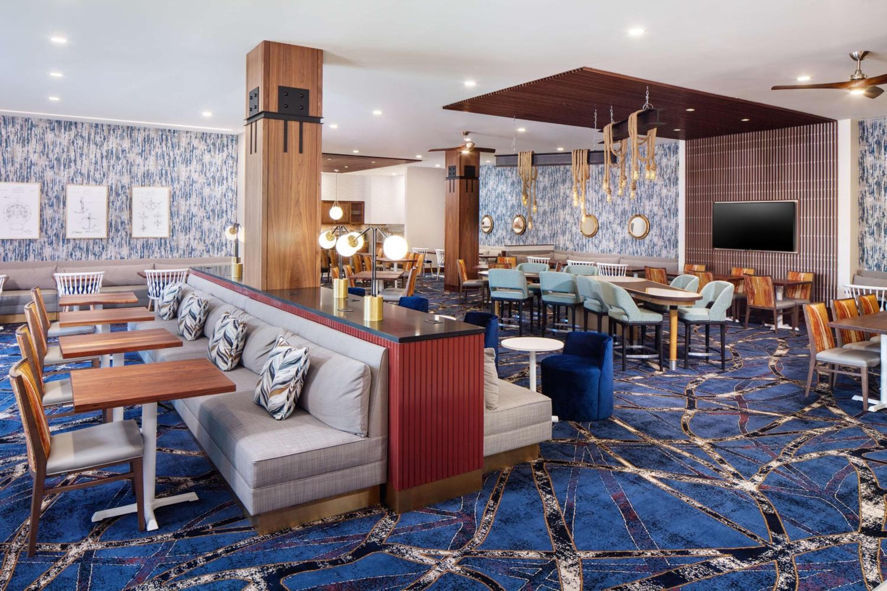 Homewood Suites by Hilton Boston Seaport District