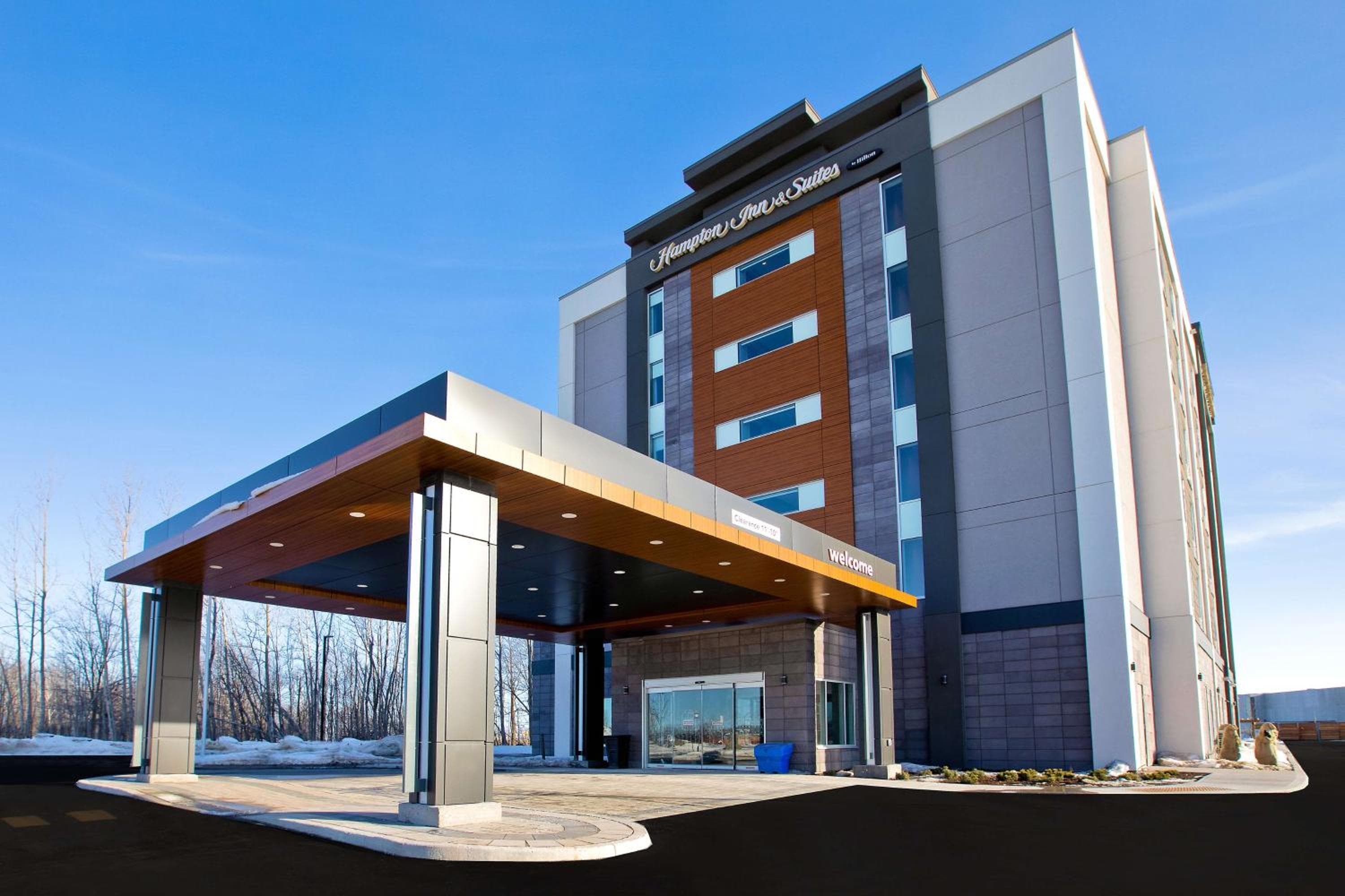 Hampton Inn & Suites Ottawa West, Ontario, Canada