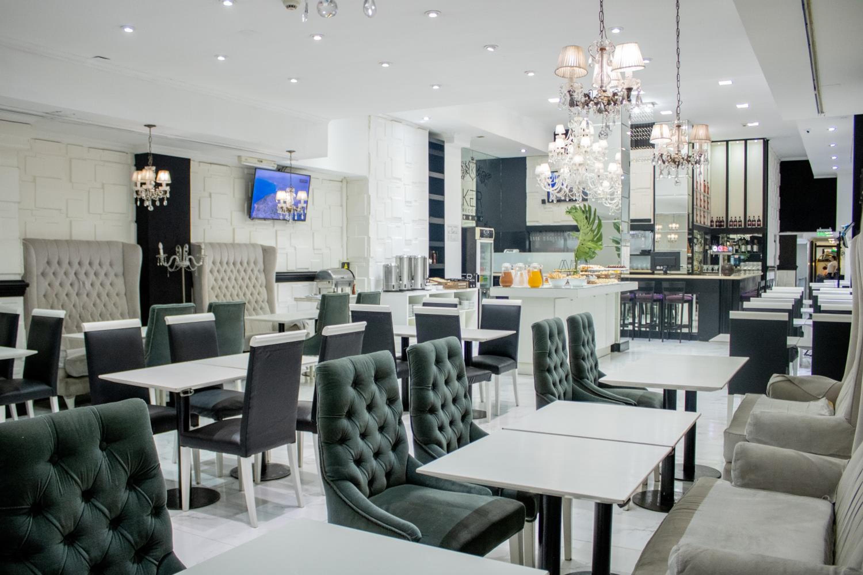 Ker Recoleta Hotel