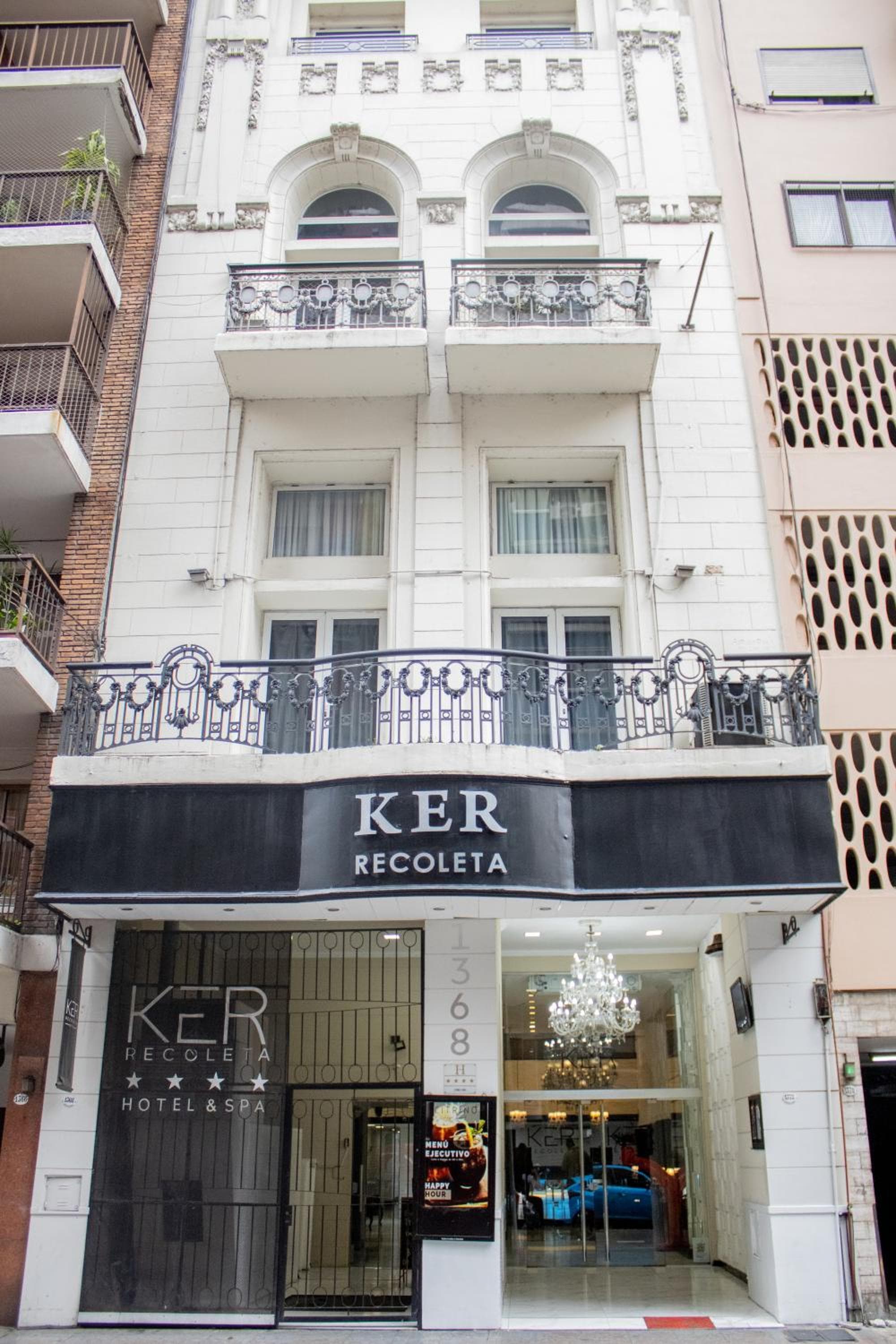 Ker Recoleta Hotel: building