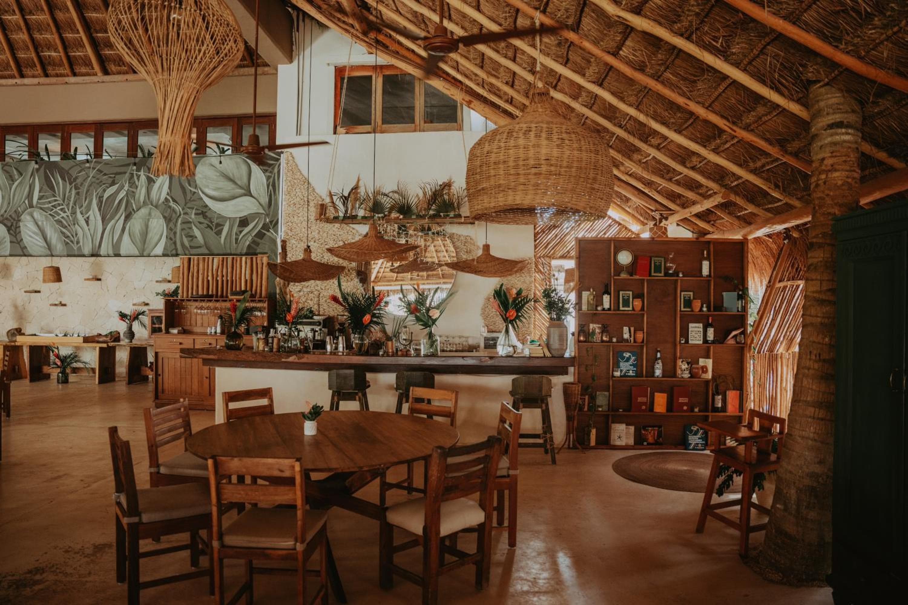 Petit Lafitte Beach Front Hotel & Bungalows