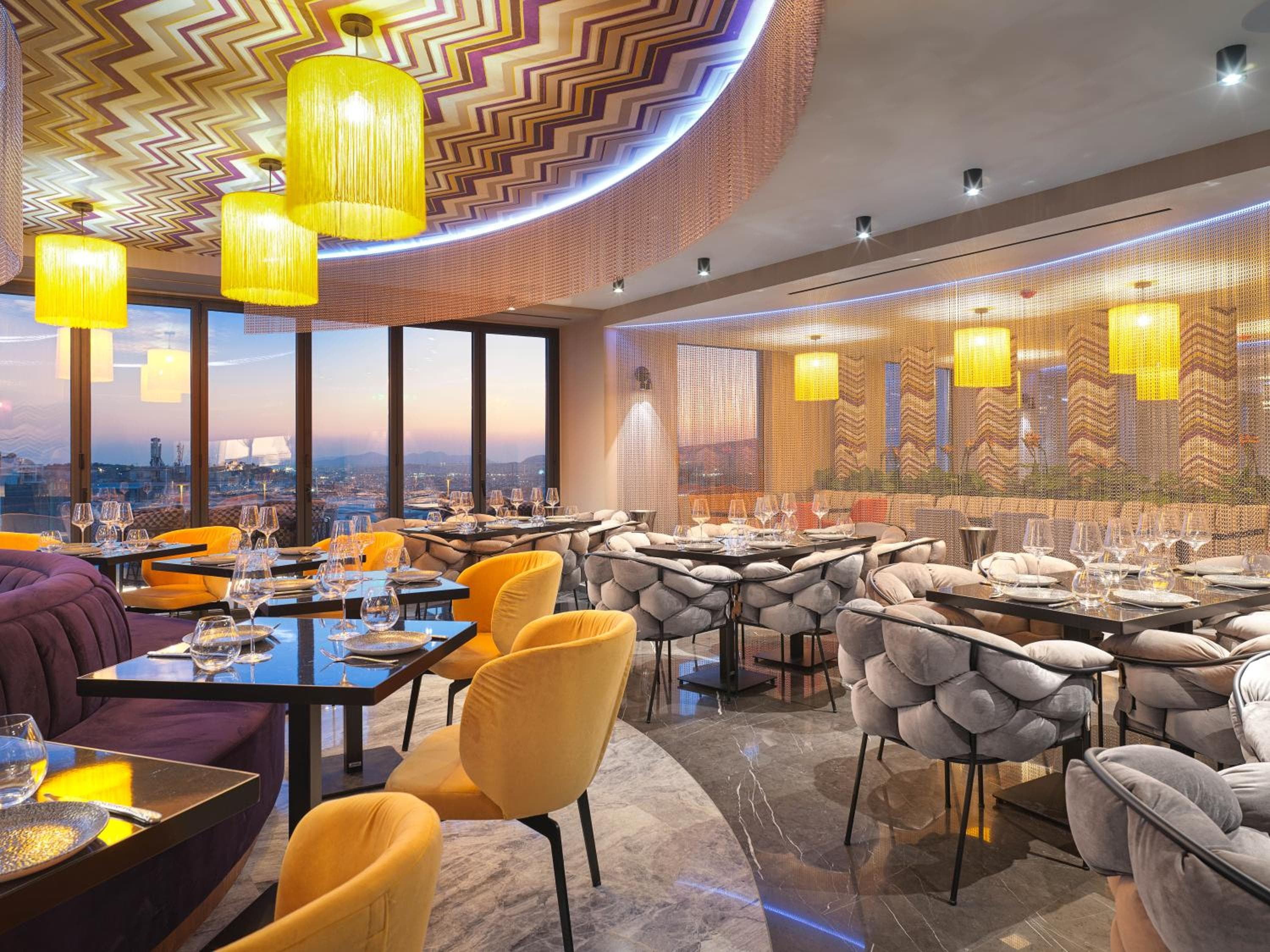 NYX Esperia Palace Hotel Athens by Leonardo Hotels: dining