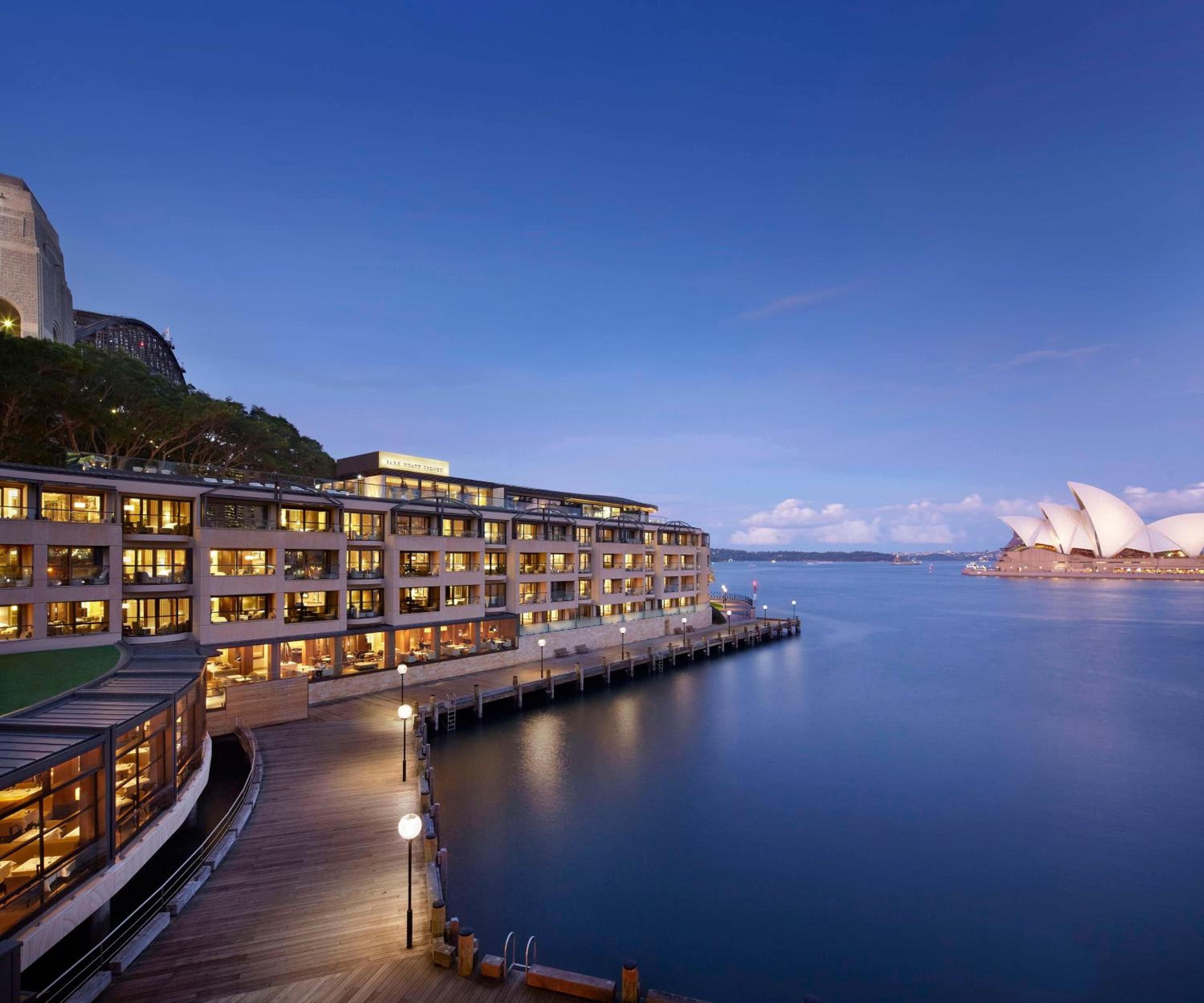Park Hyatt Sydney: building