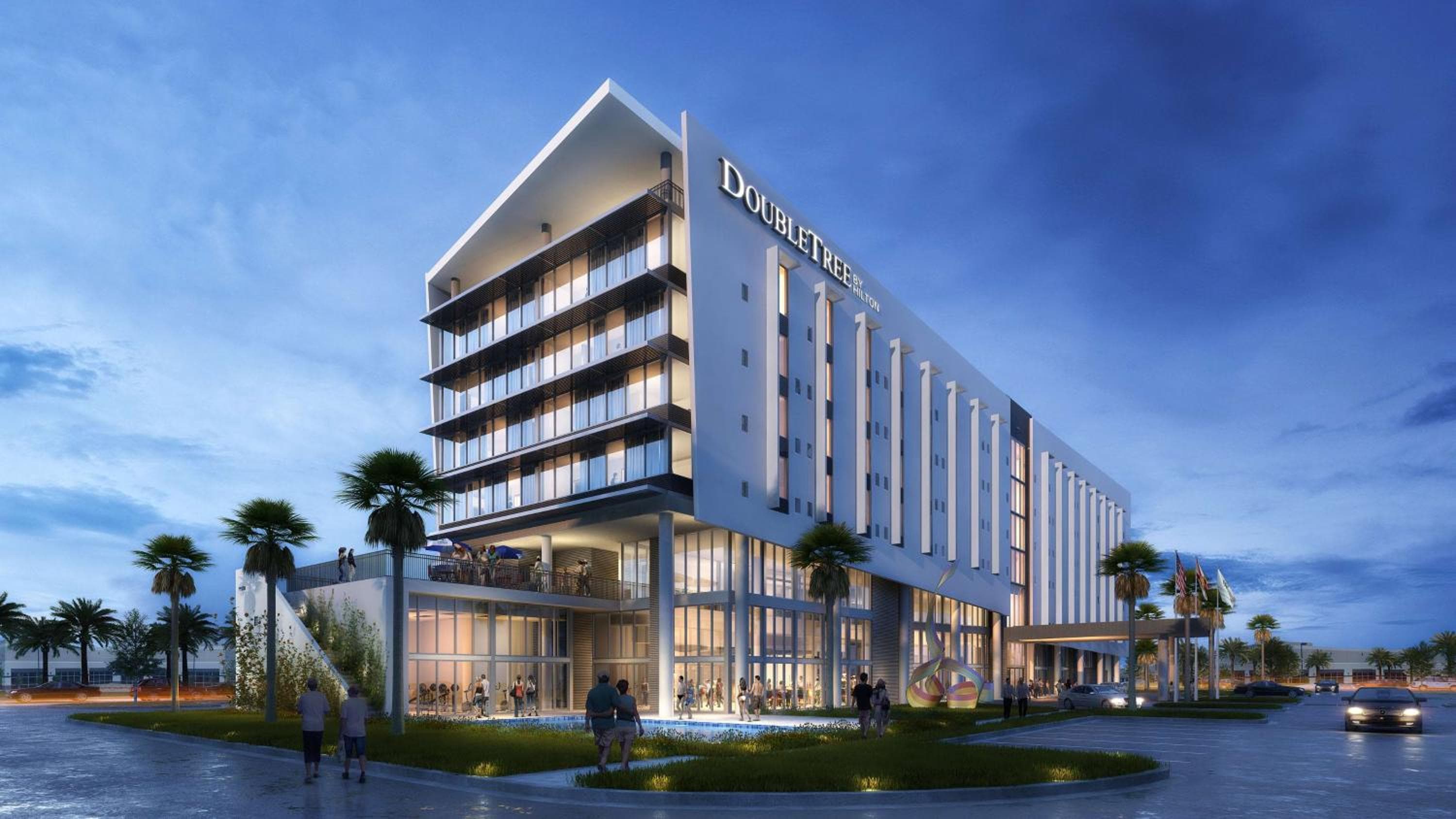 DoubleTree by Hilton Miami Doral: building