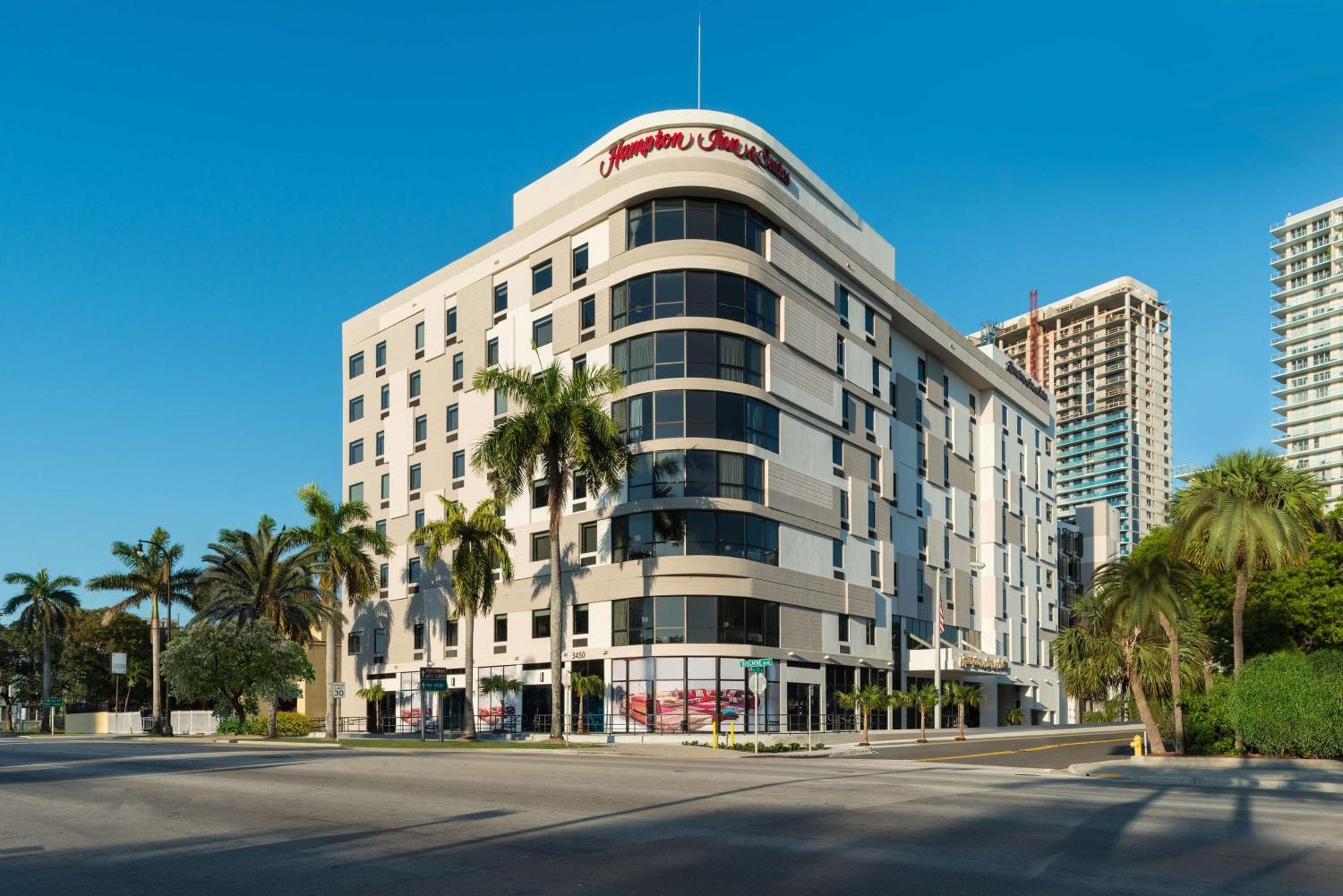 Hampton Inn & Suites Miami Wynwood Design District, FL: building