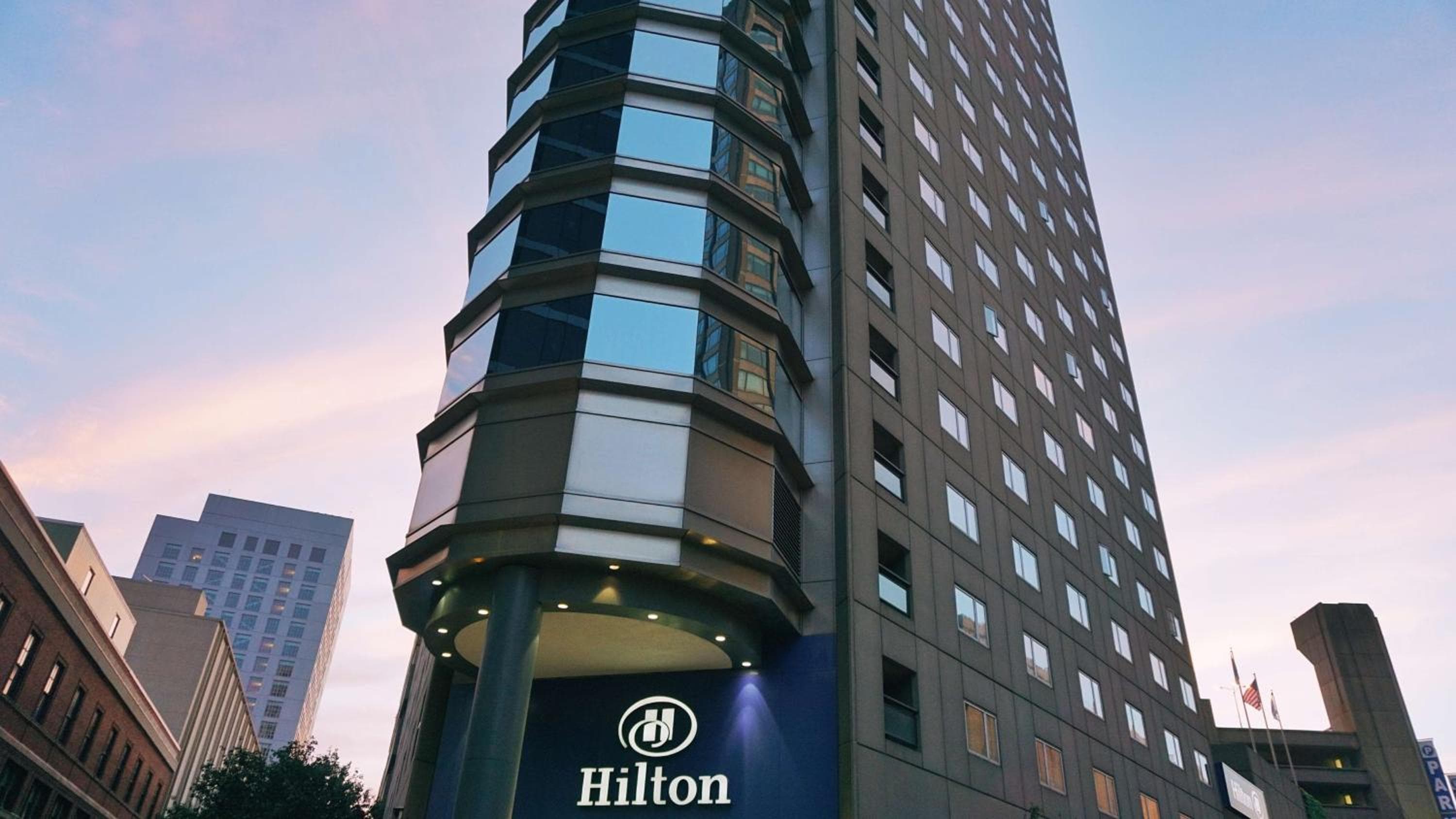 Hilton Boston Back Bay: building