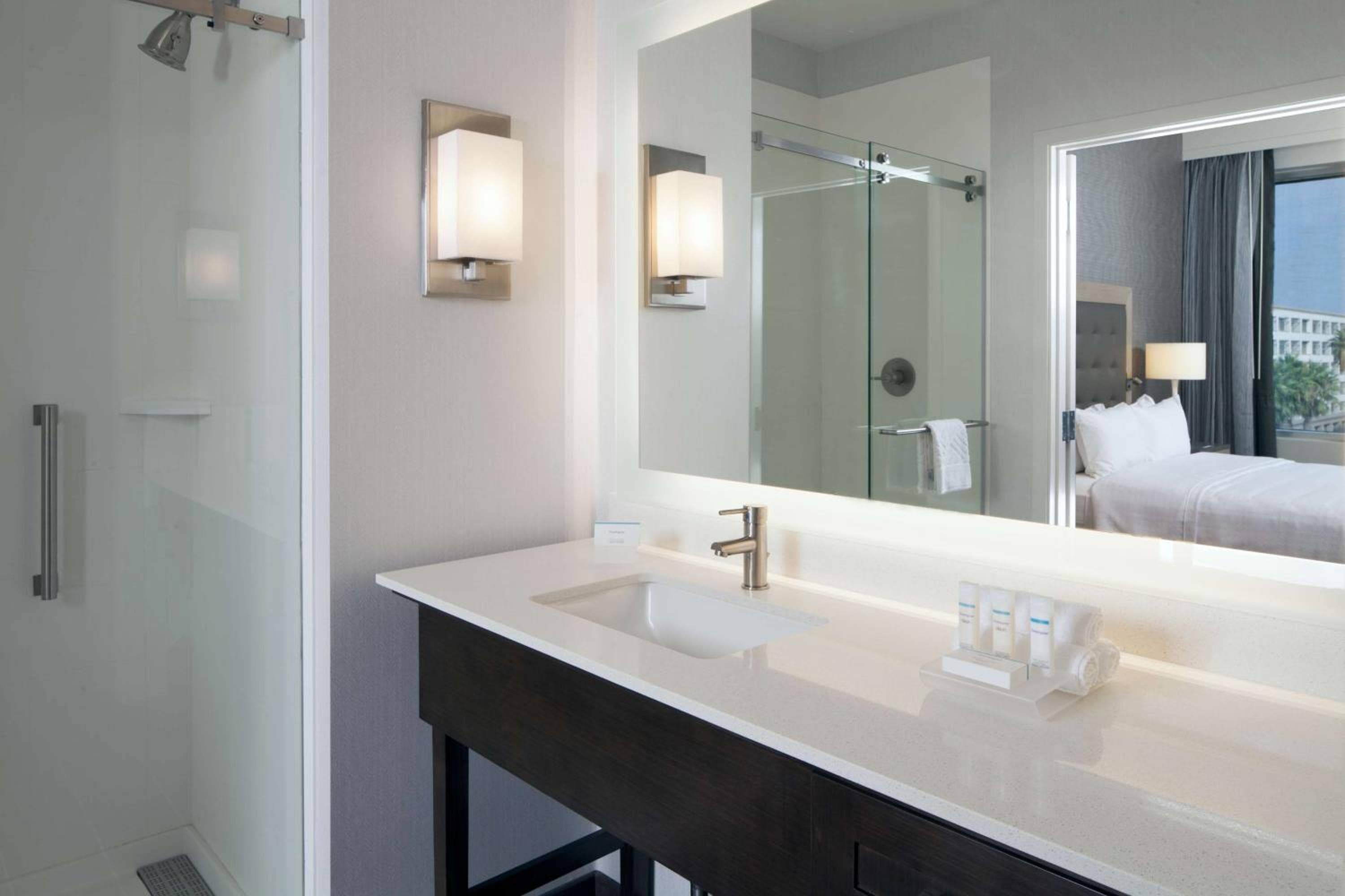 Homewood Suites By Hilton Los Angeles International Airport