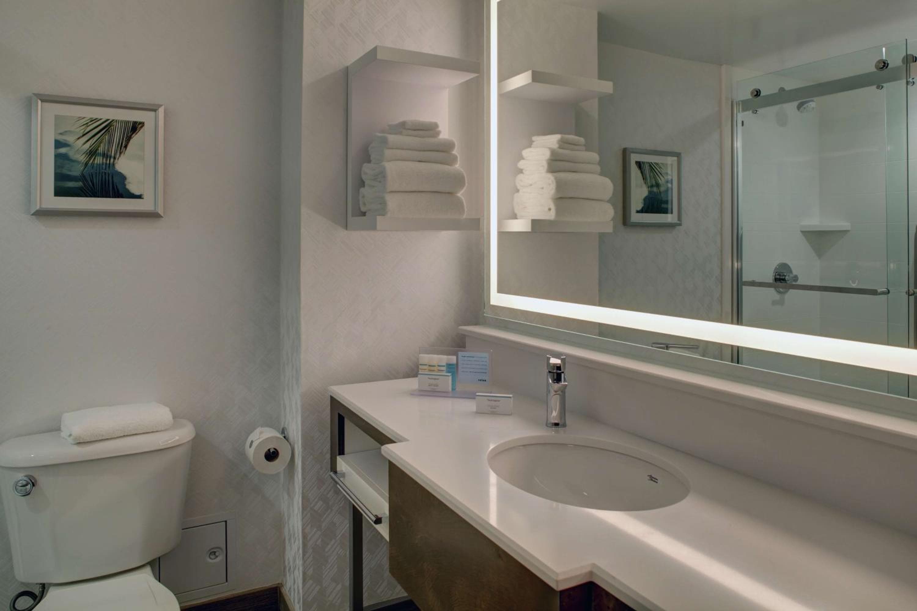 Hampton Inn & Suites Miami Airport South/Blue Lagoon