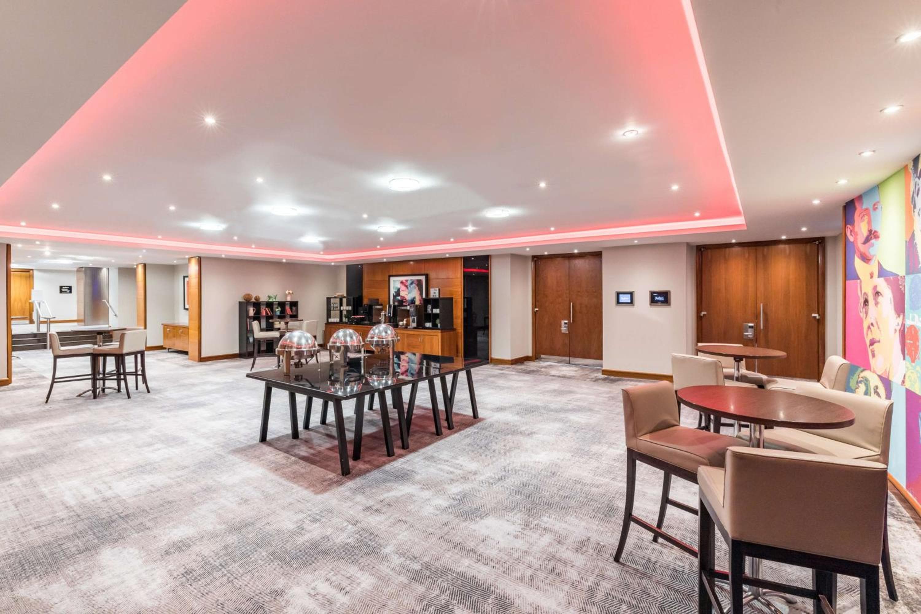 Radisson RED London Heathrow
