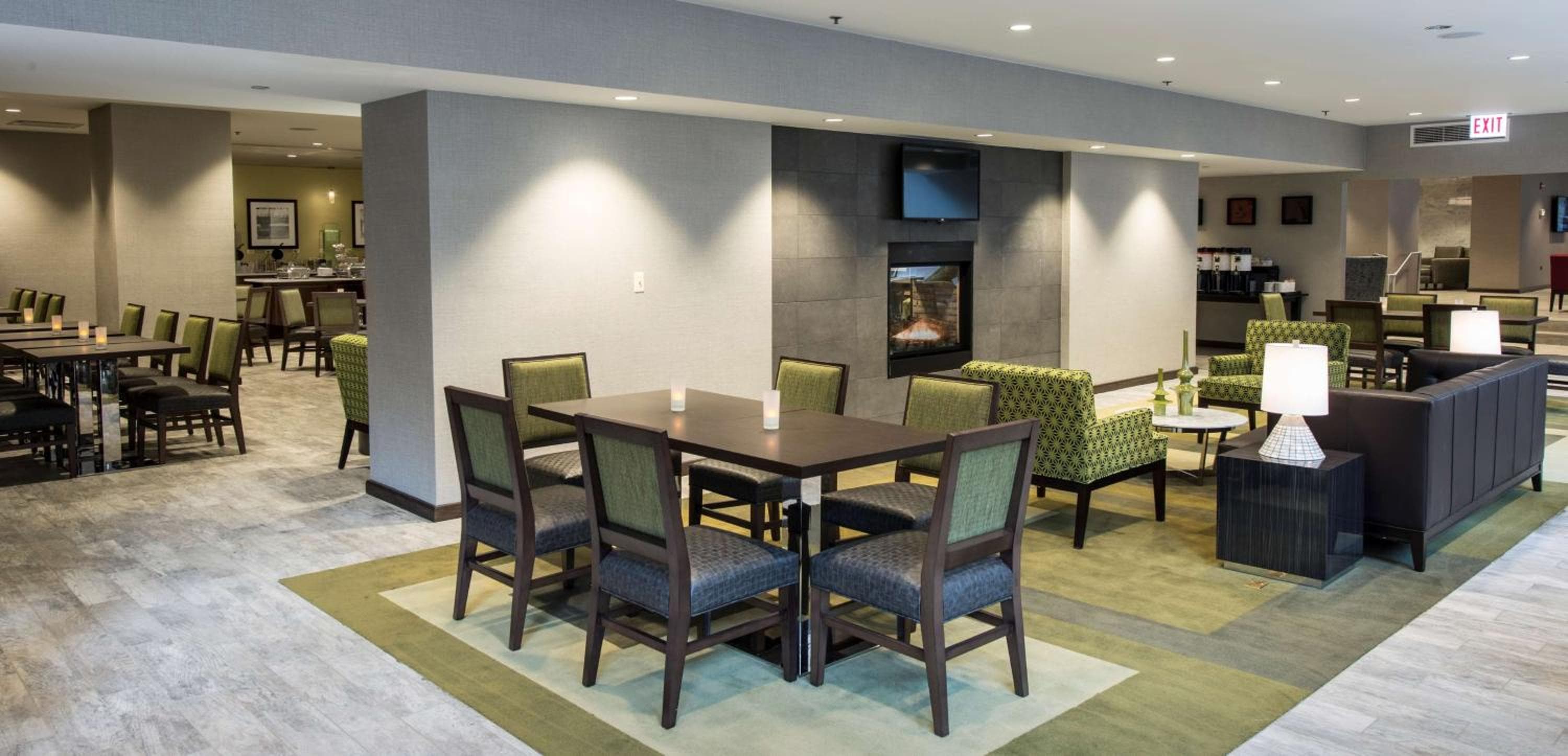 Hampton Inn Chicago Downtown/Magnificent Mile: lounge