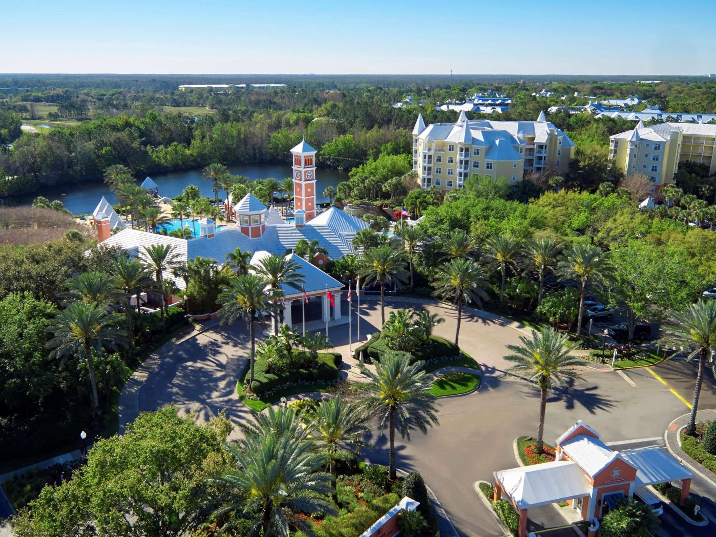 Hilton Grand Vacations Club SeaWorld Orlando: building