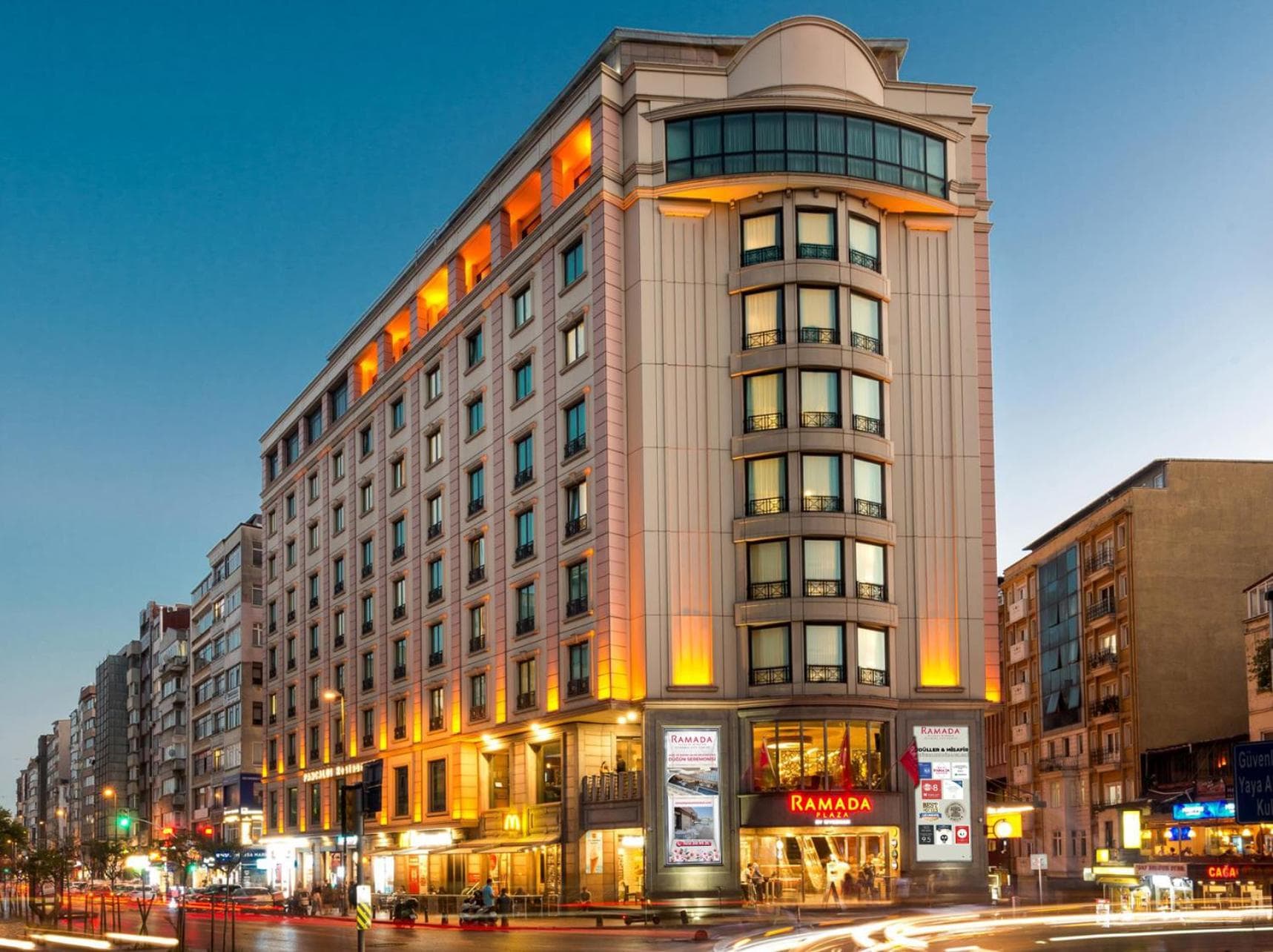 Ramada Plaza By Wyndham Istanbul City Center: building