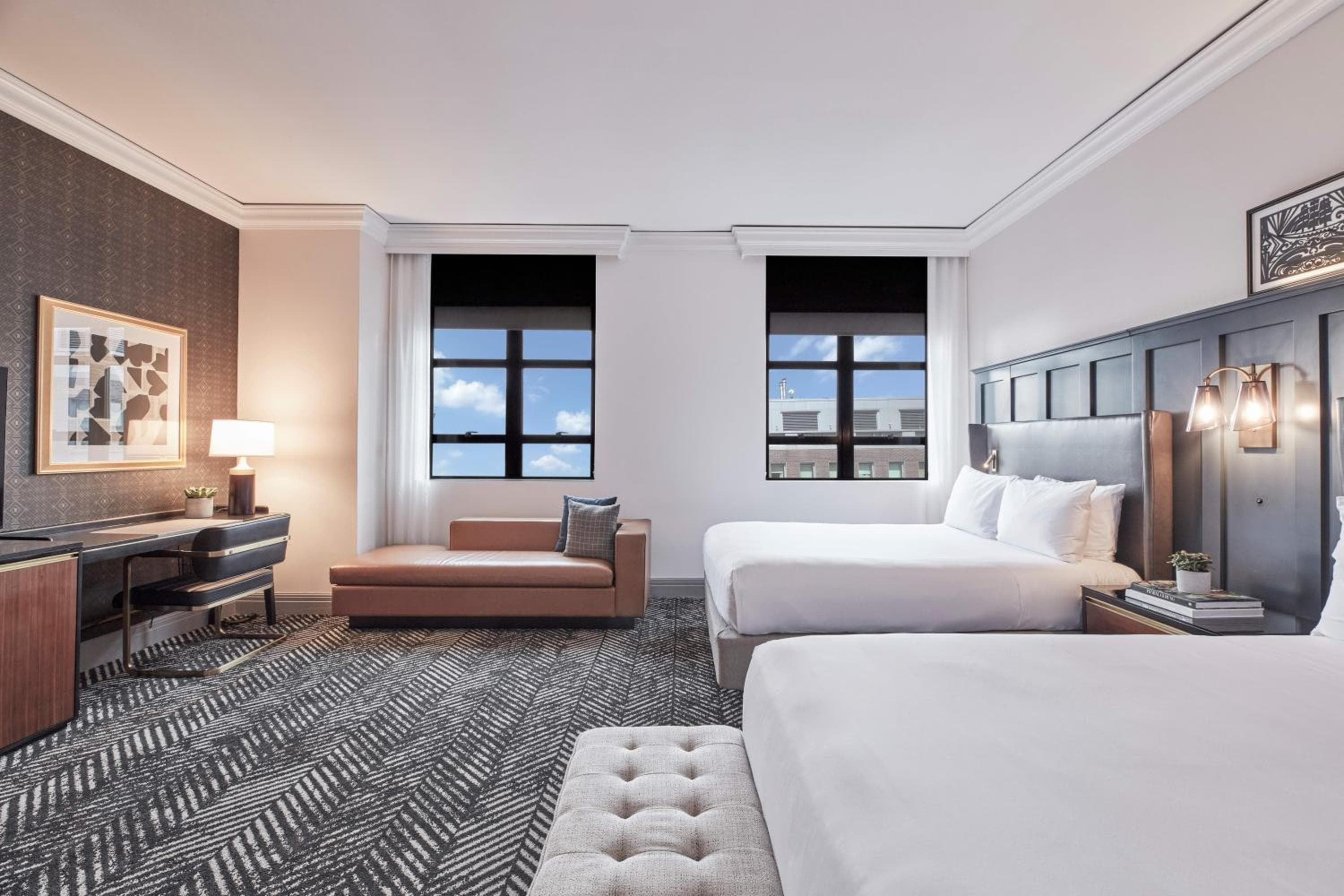 The Dagny Boston: hotel room