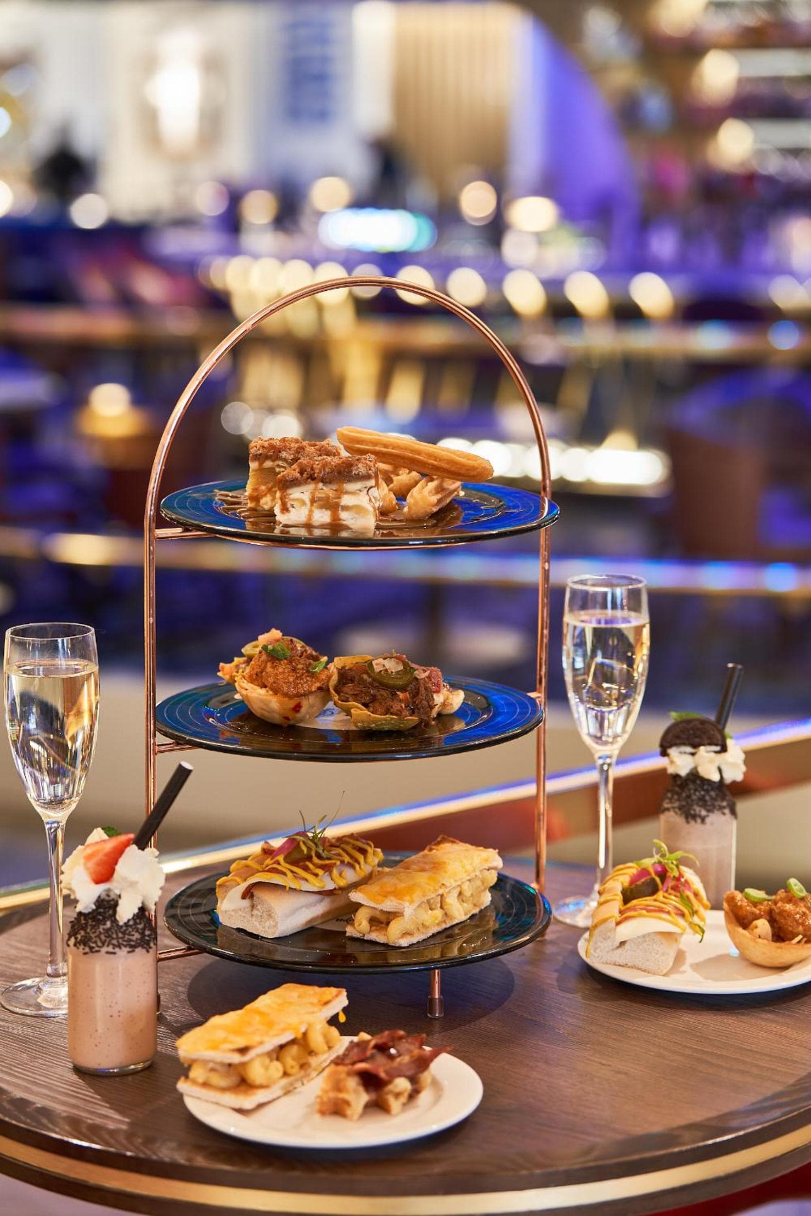 The Cumberland, London: breakfast buffet