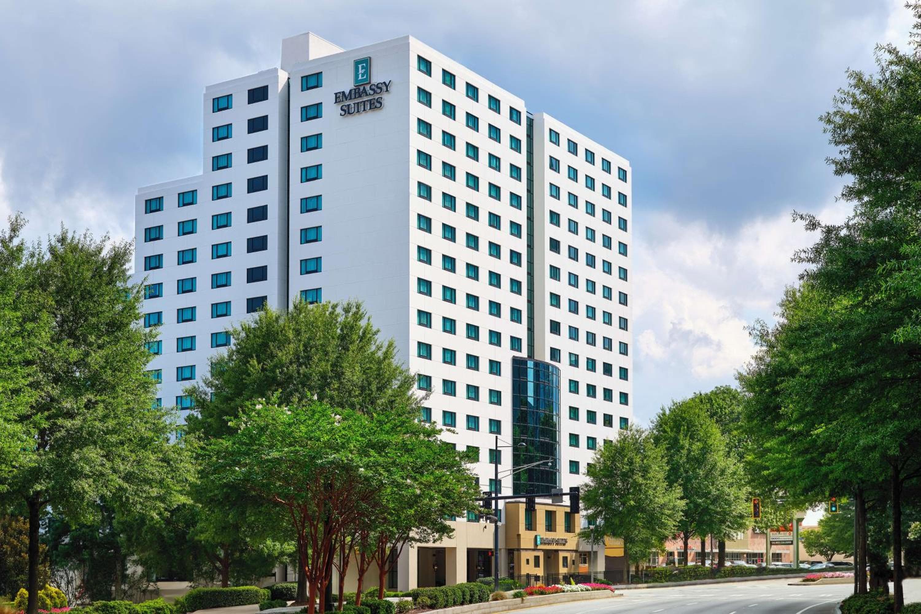 Embassy Suites by Hilton Atlanta Buckhead: building