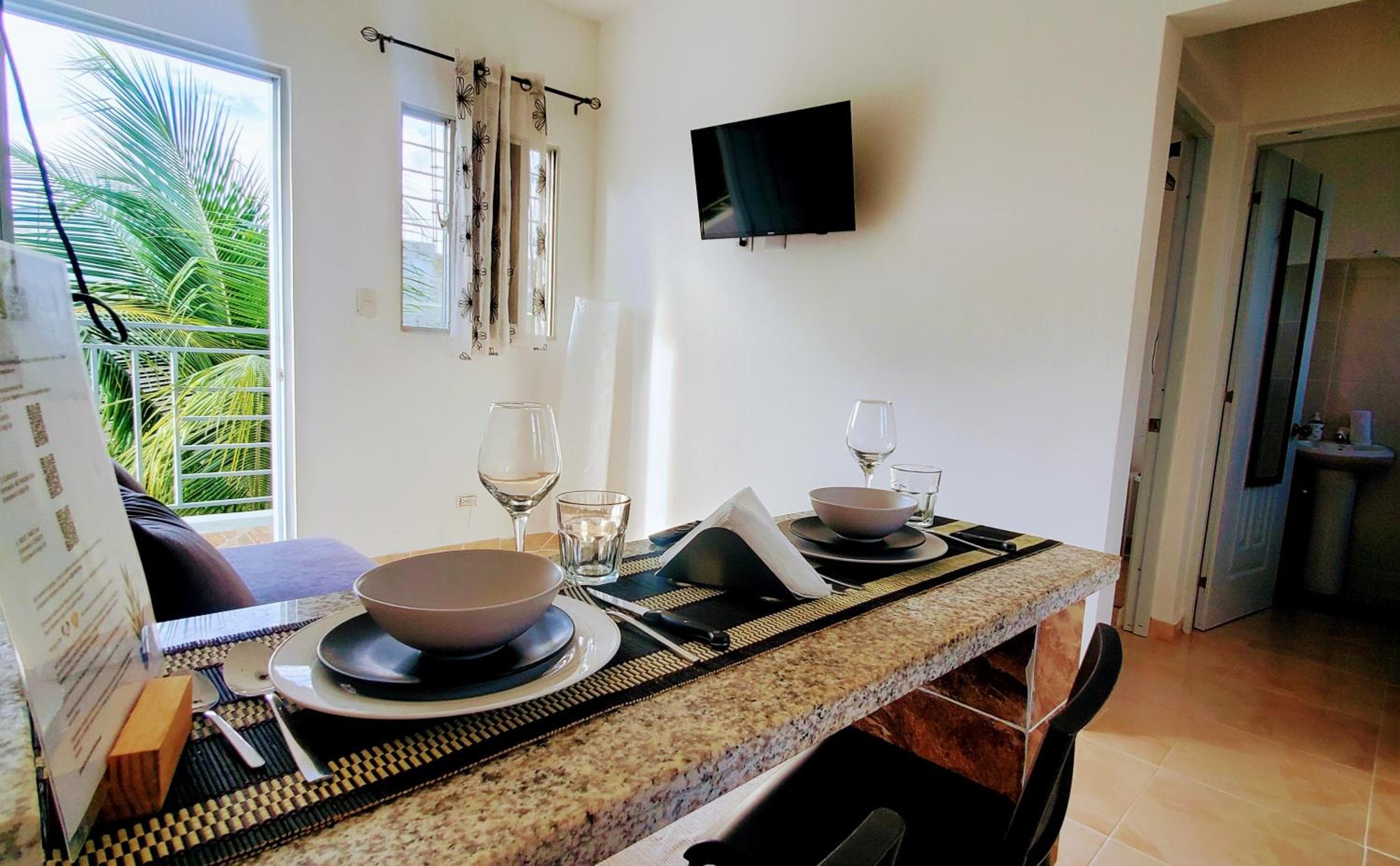Dominican Dream Apartments: dining