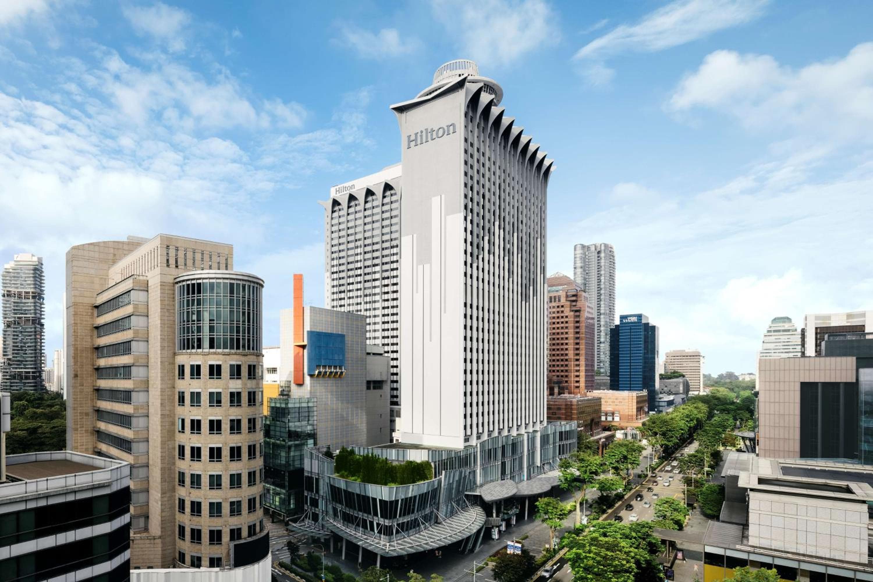 Hilton Singapore Orchard: building