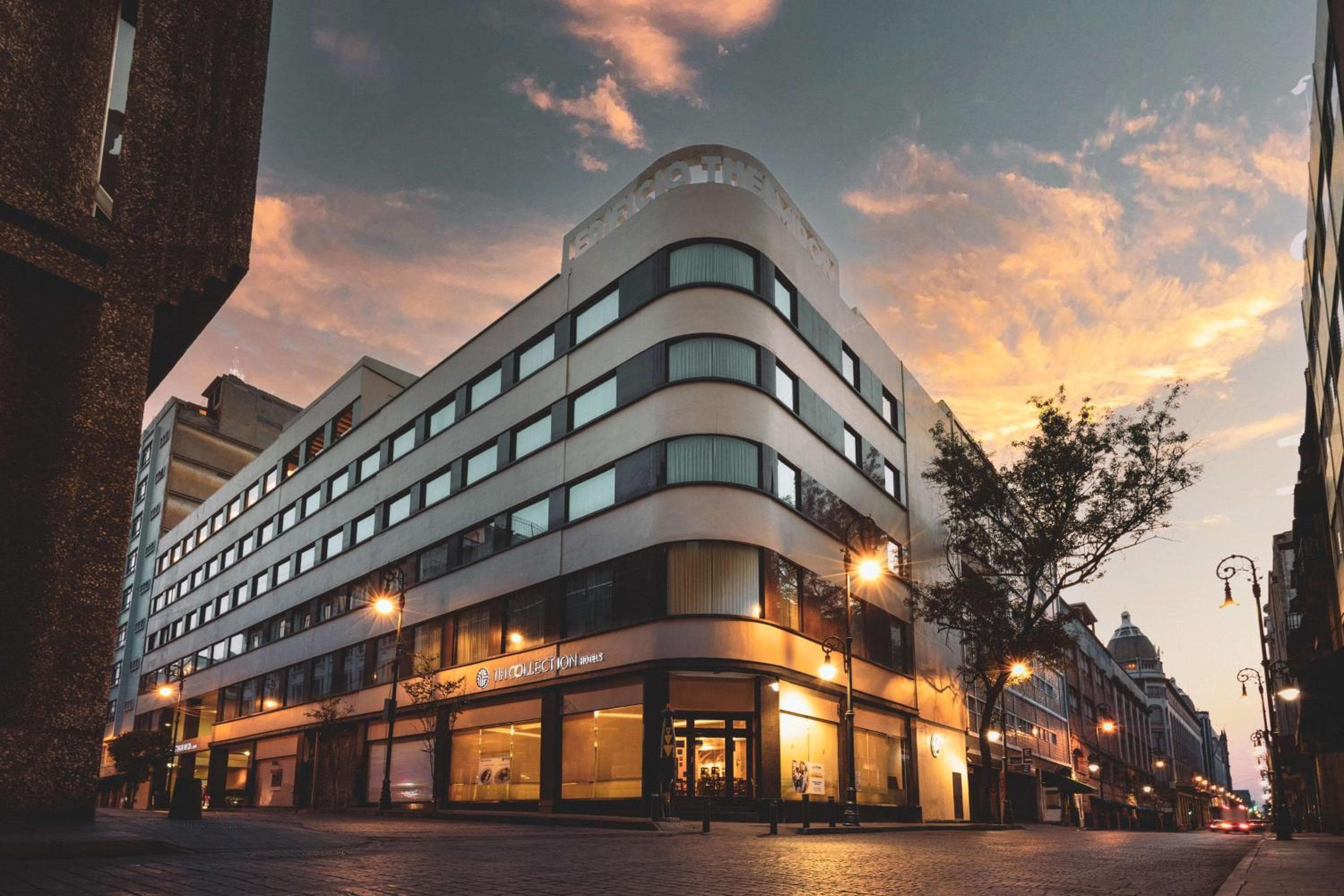 NH Collection México City Centro Histórico: building