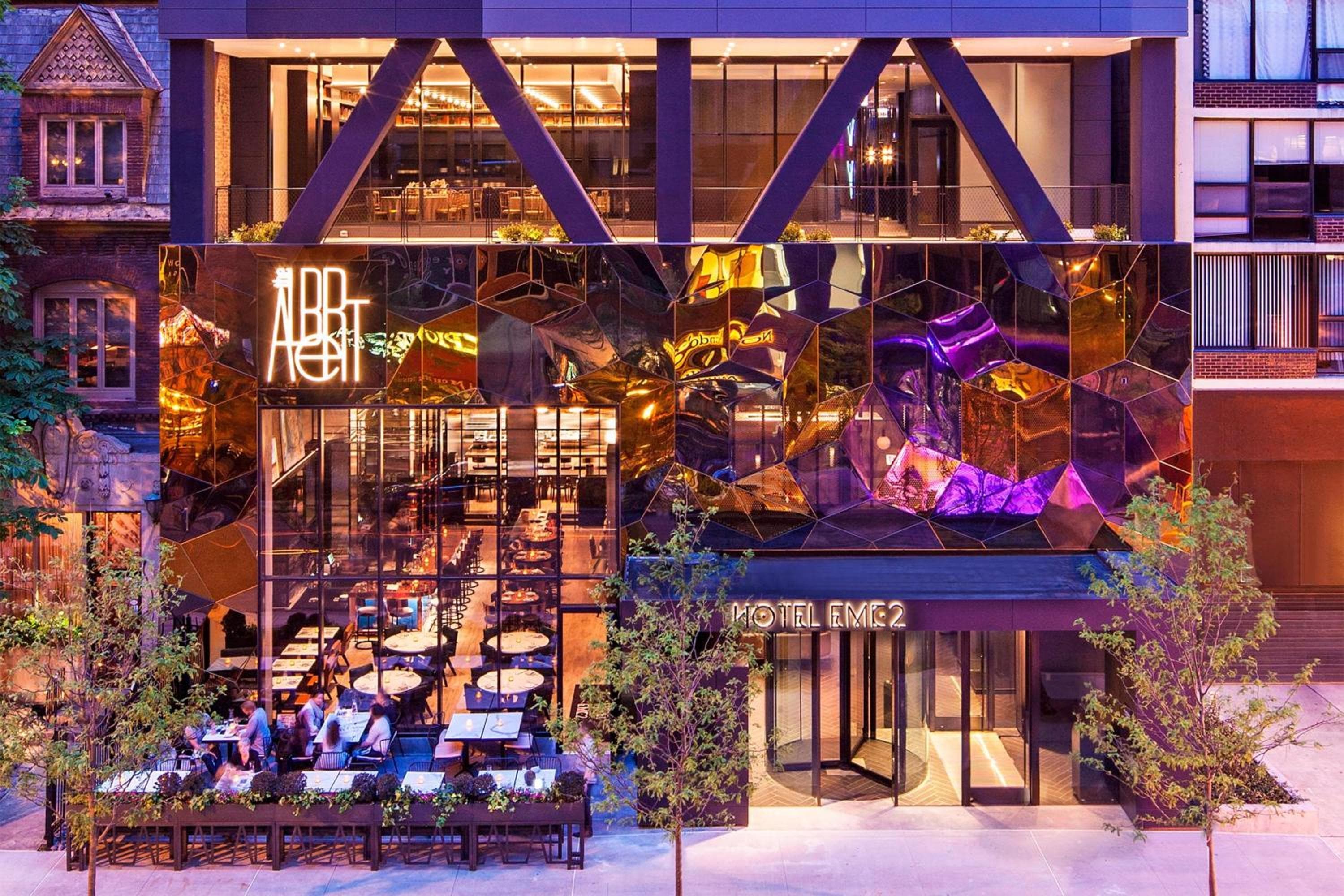 Hotel EMC2, Autograph Collection: building