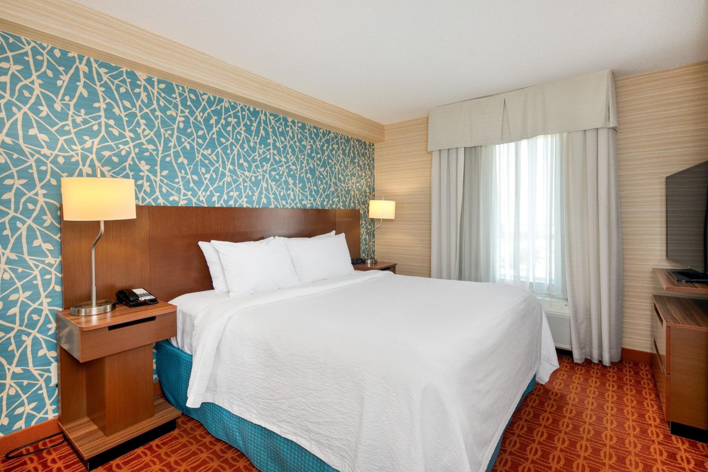 Fairfield Inn & Suites by Marriott Toronto Airport