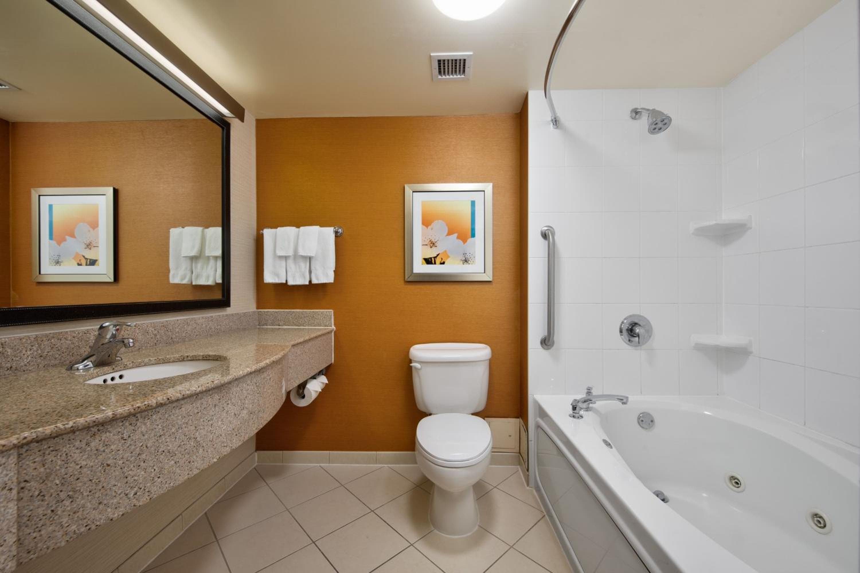 Fairfield Inn & Suites by Marriott Toronto Airport