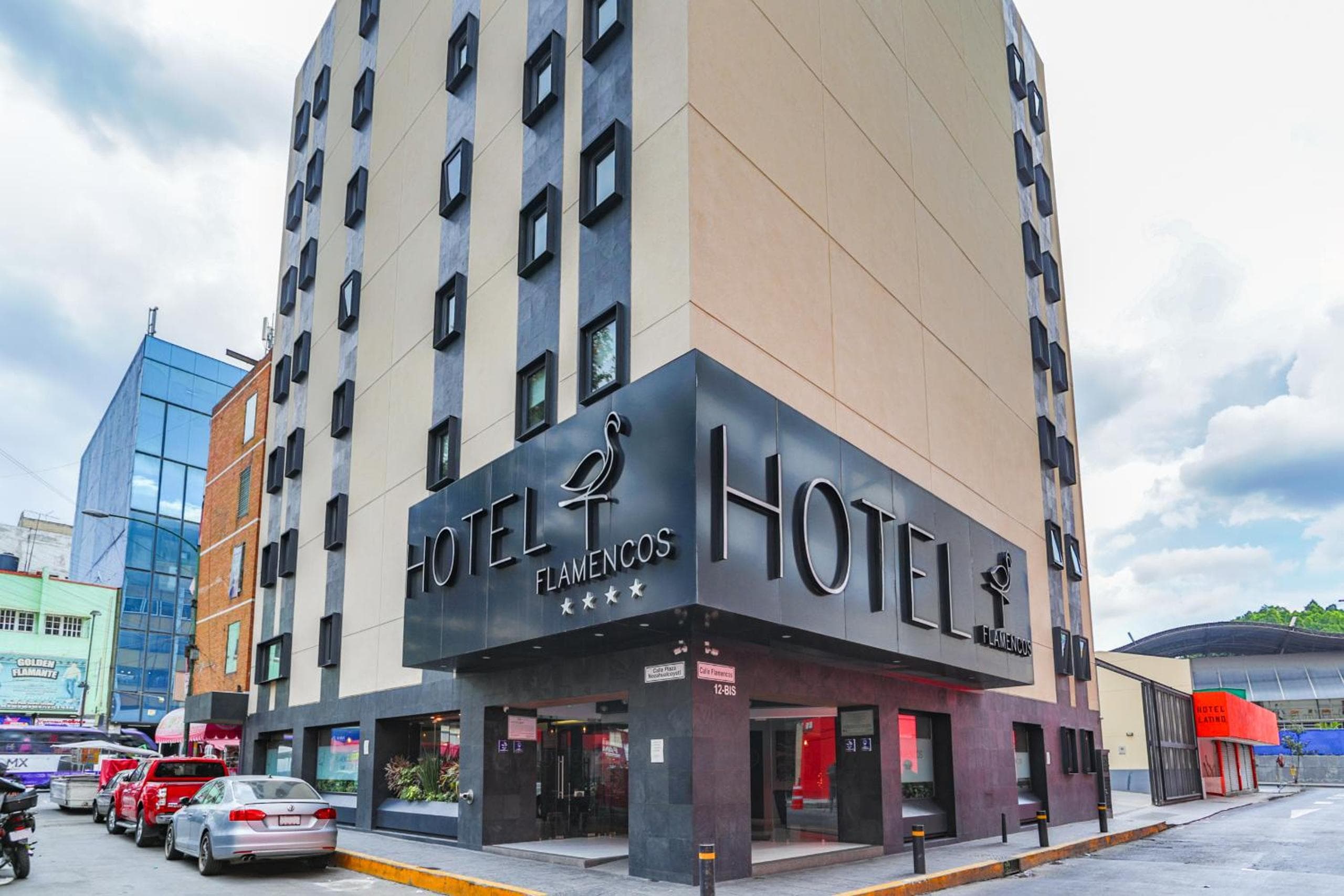 Hotel Flamencos Centro Histórico: building