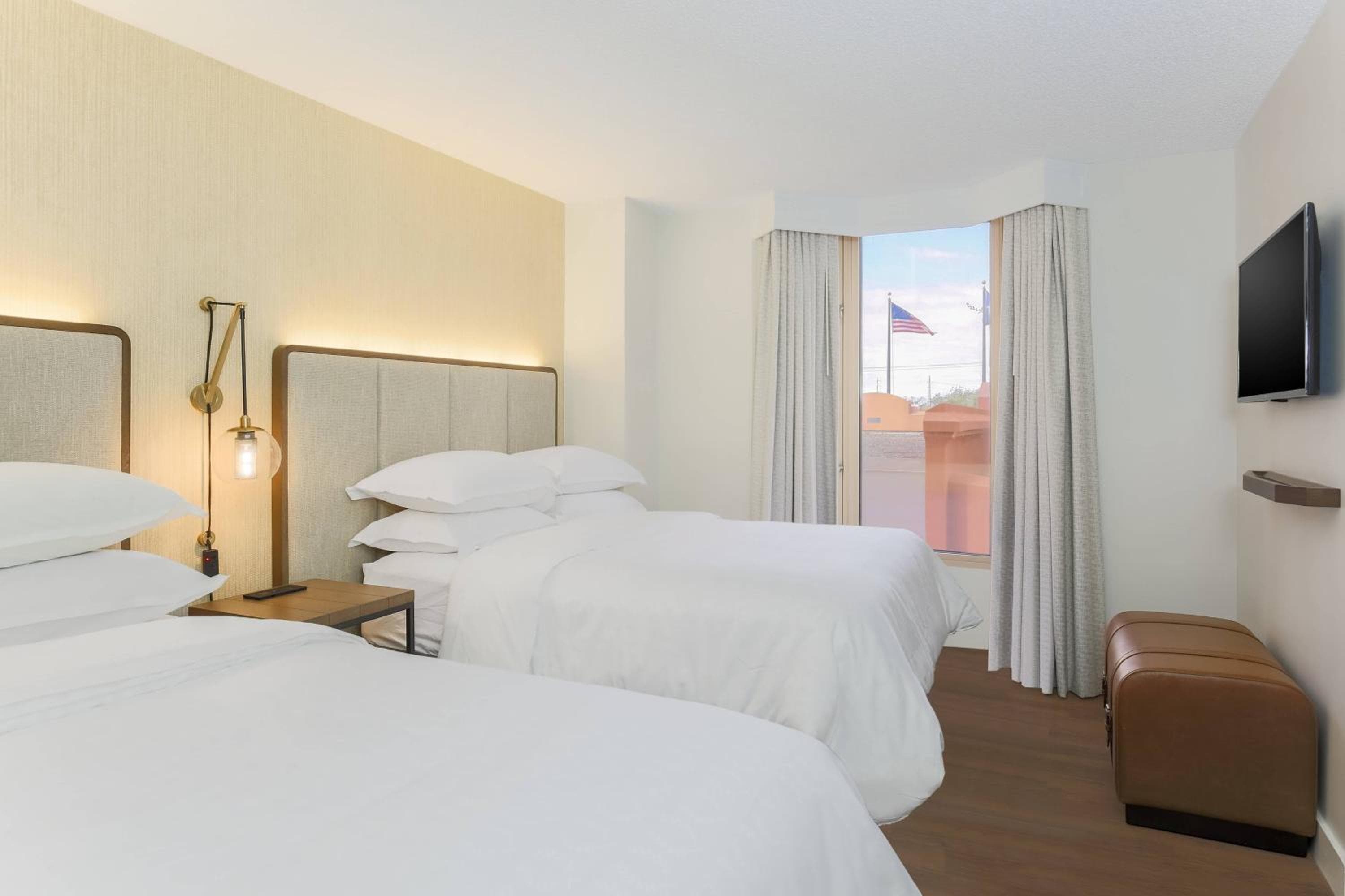 Sheraton Suites Market Center Dallas
