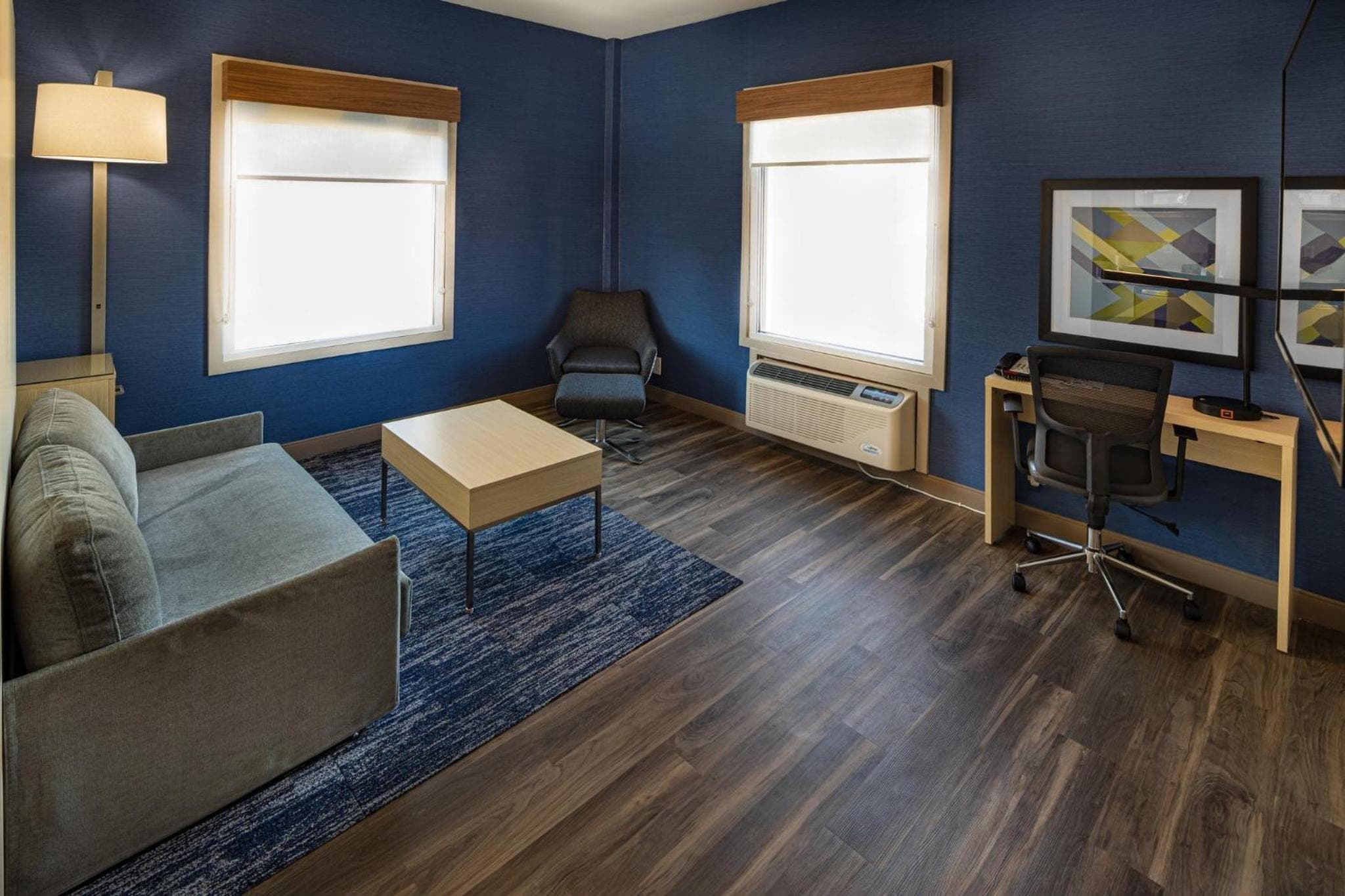 Holiday Inn Express & Suites - Atlanta Downtown by IHG