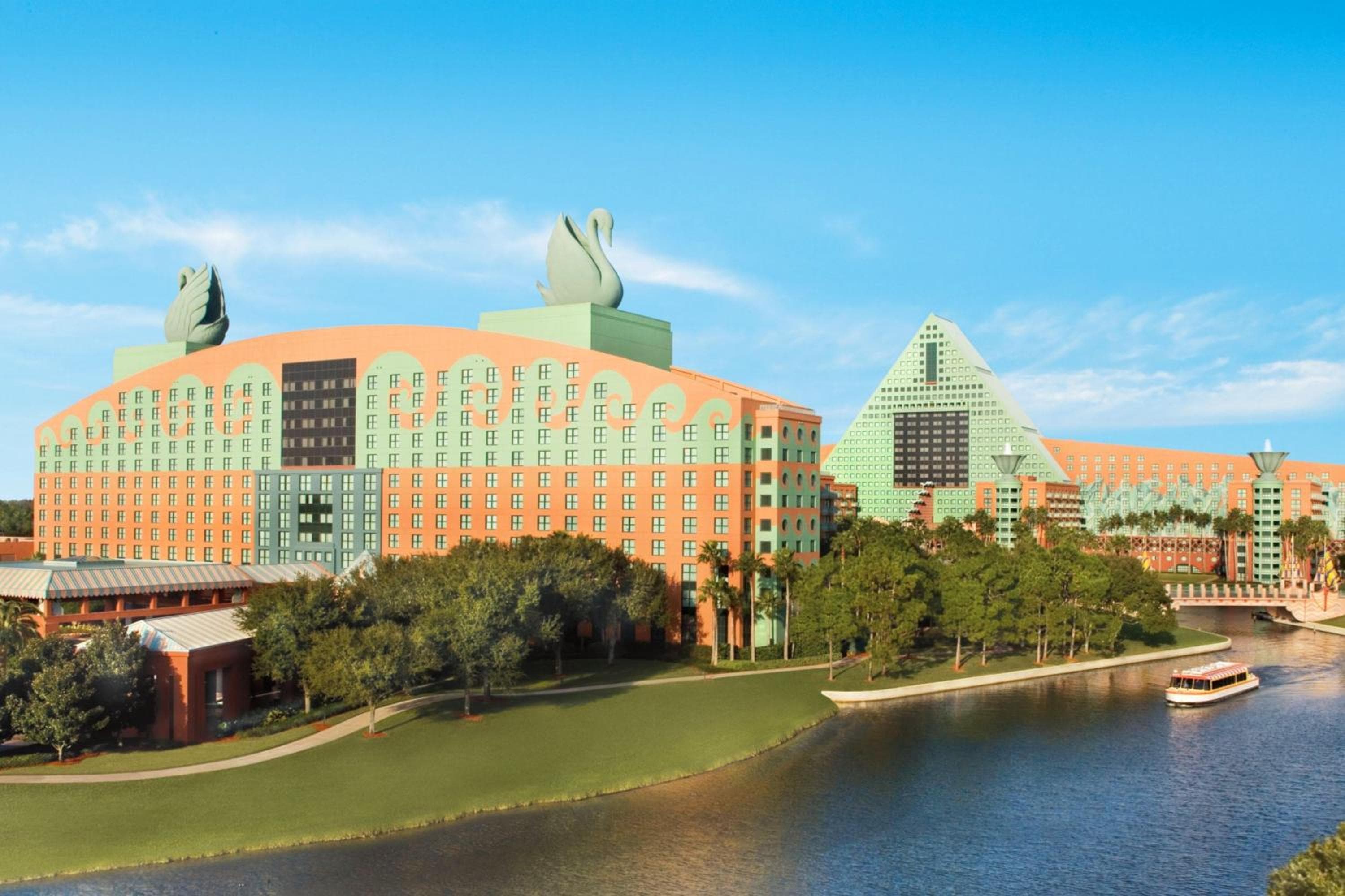 Walt Disney World Swan: building