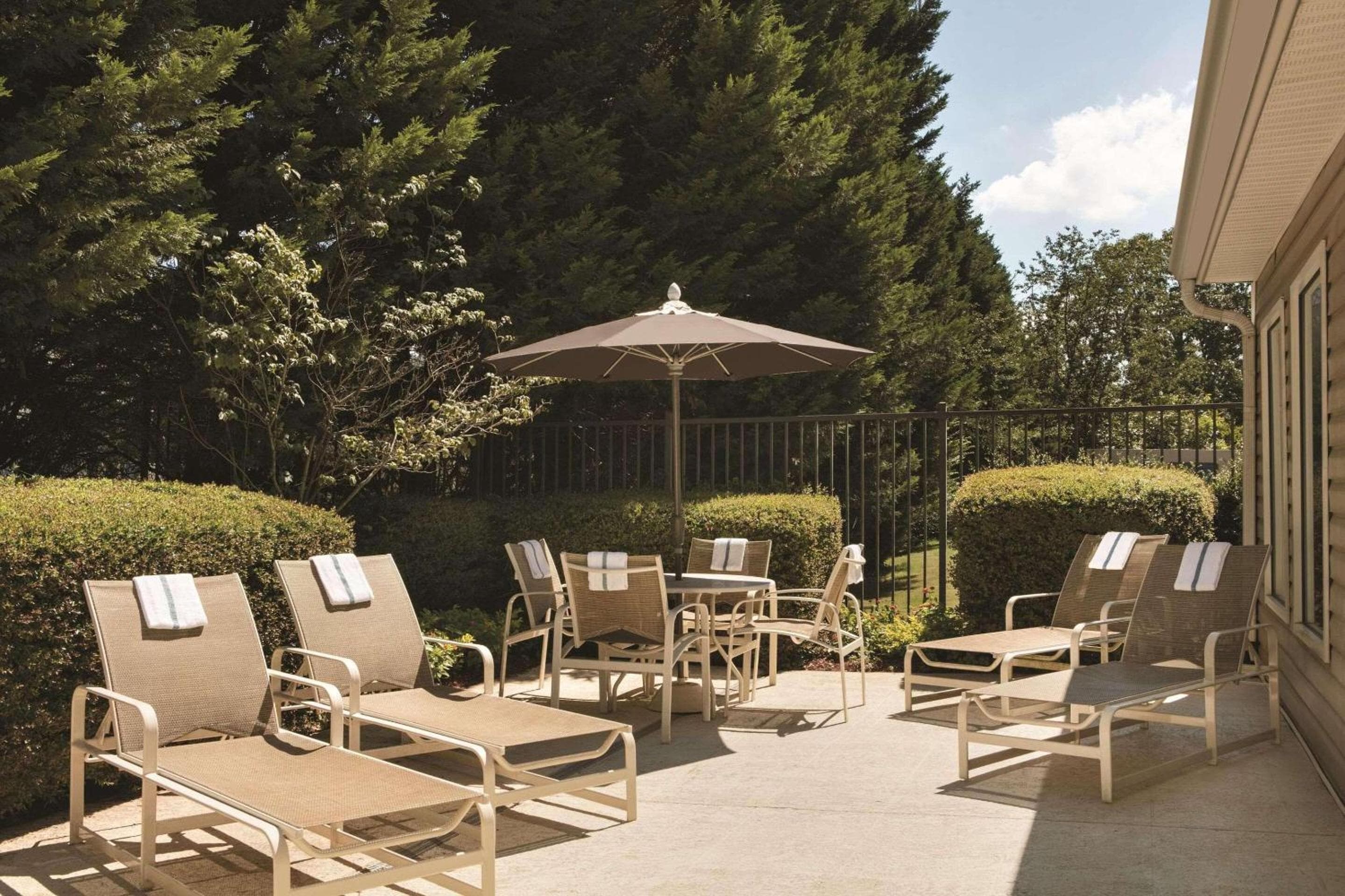 Country Inn & Suites By Radisson, Atlanta Airport North, GA