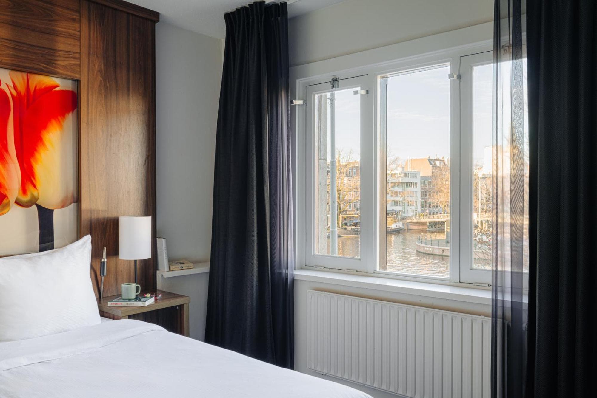 NYX Hotel Amsterdam Rembrandt Square: hotel room
