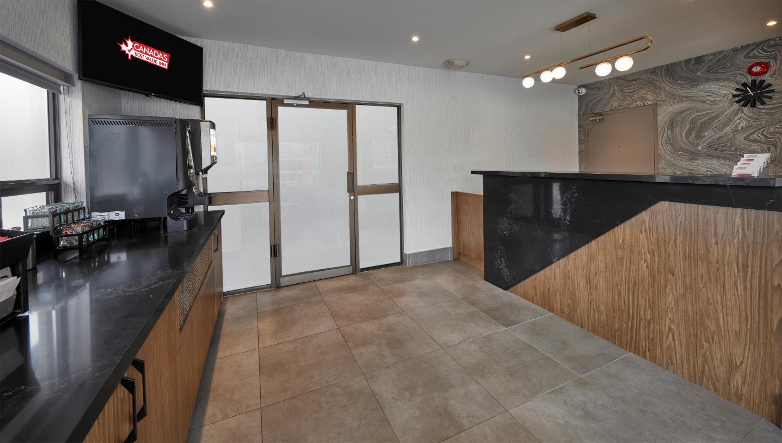 Stay Inn Express Toronto: recepcion & lobby